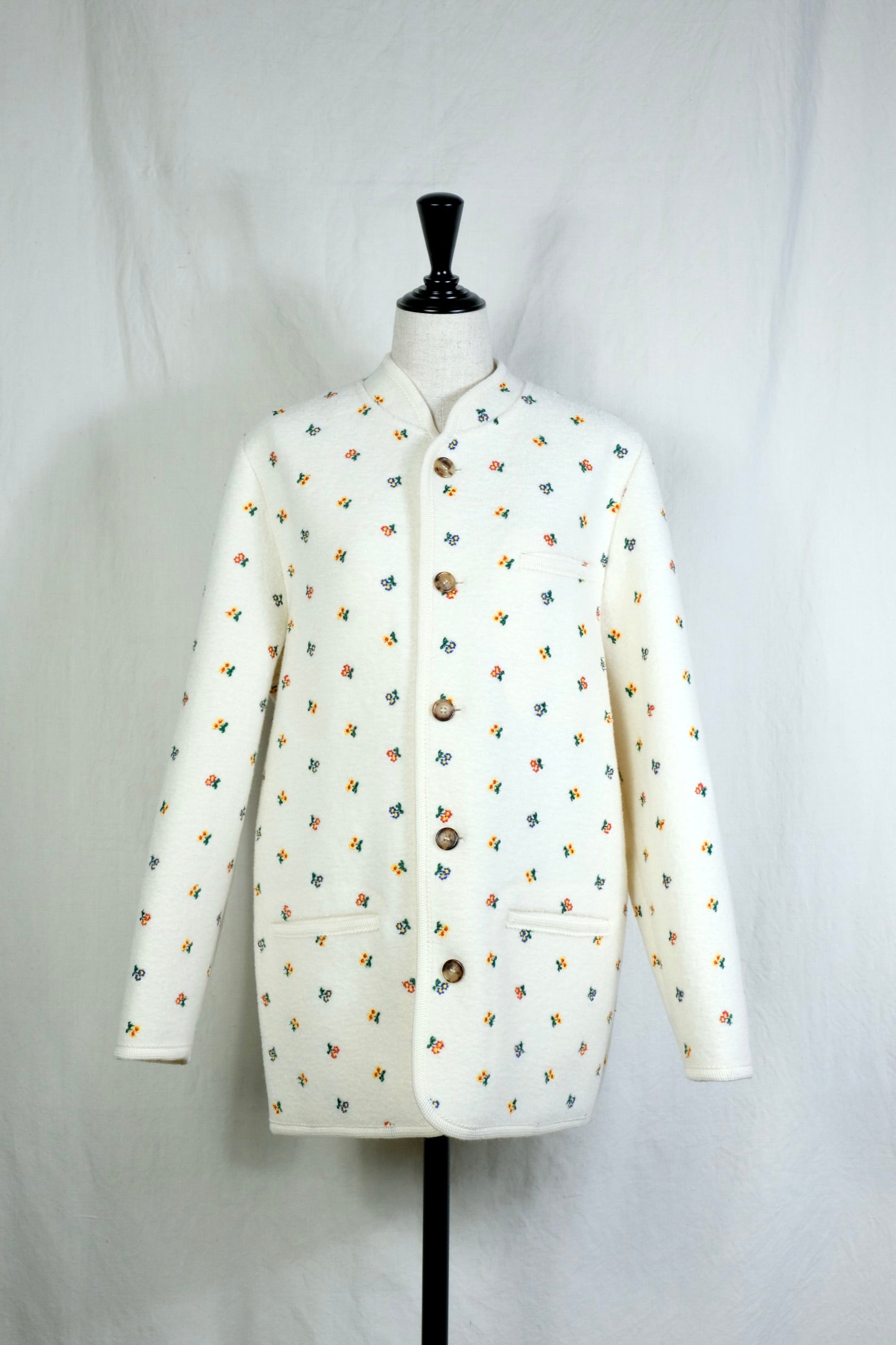 RIER — Walker coat flowers black | 100% natural wool | made
