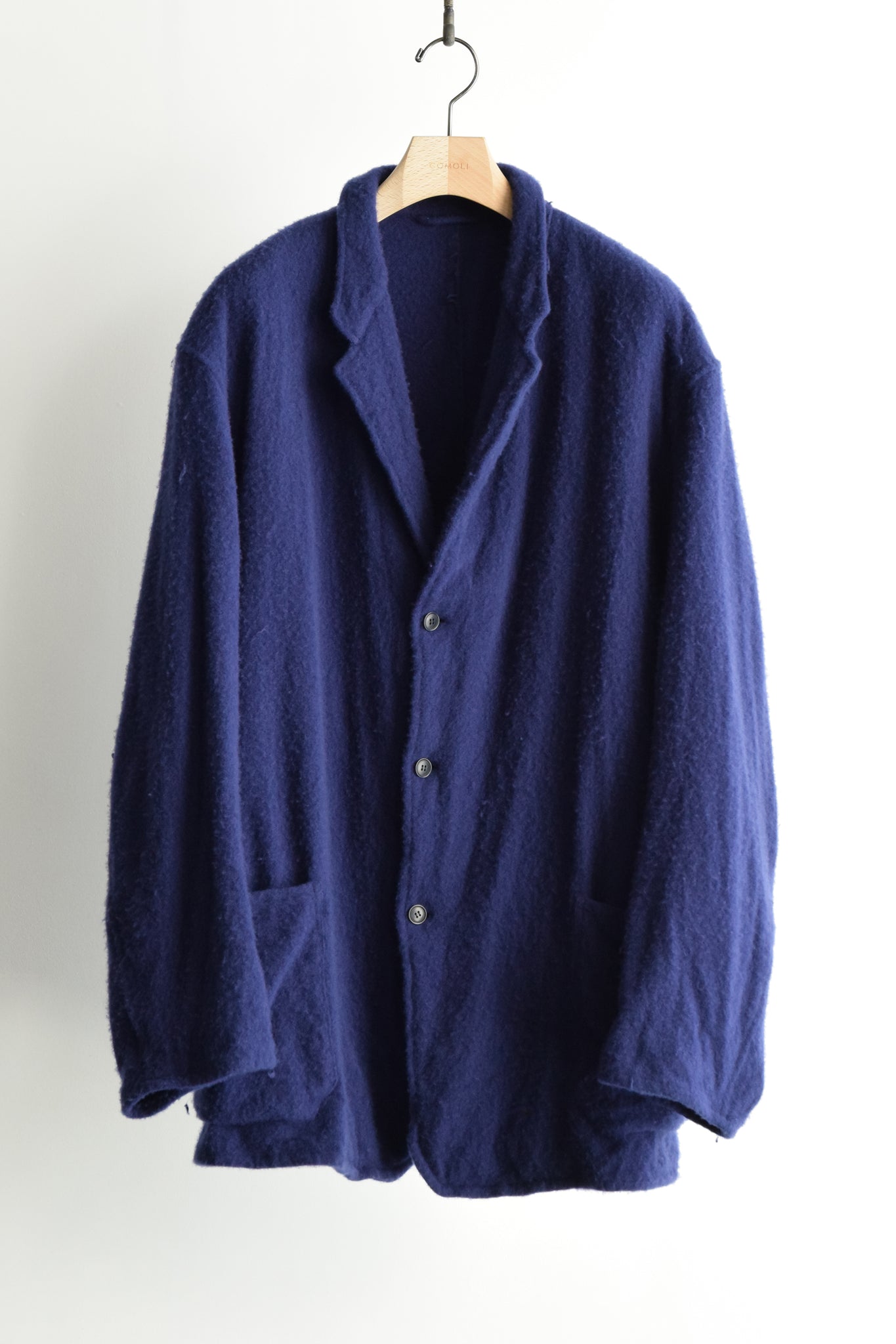 COMOLI "縮絨ウール ジャケット / PURPLE BLUE"