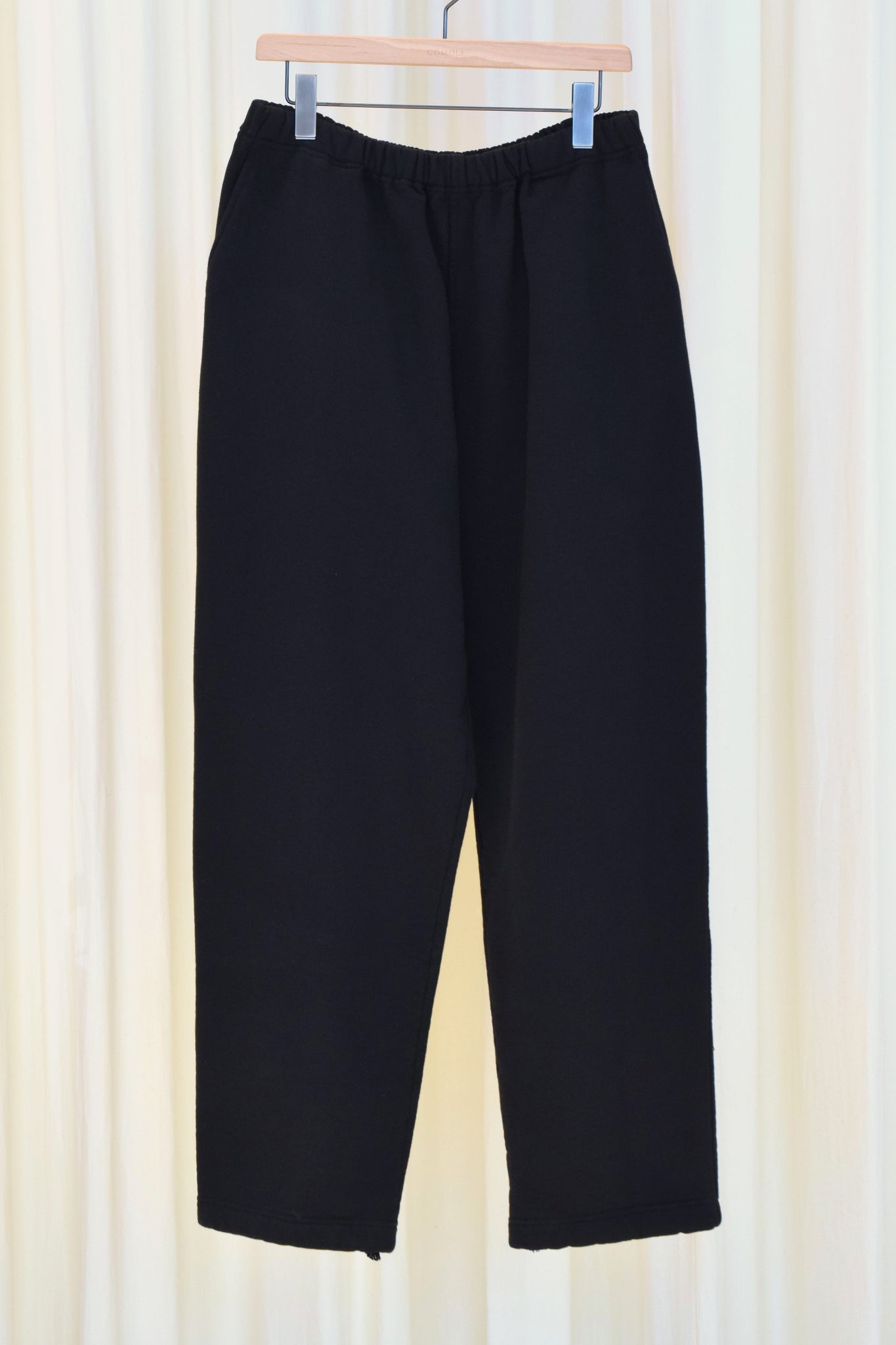 COMOLI "Cotton fleece pants / BLACK"