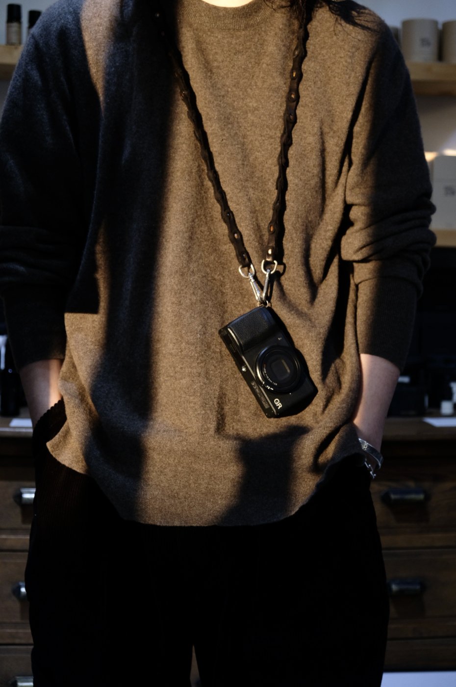 GUIDI LEATHER CAMERA STRAP レザーストラップ GUIDI ”LOCALERS Exclusive HB05 LEATHER CAMERA STRAP / BLACK