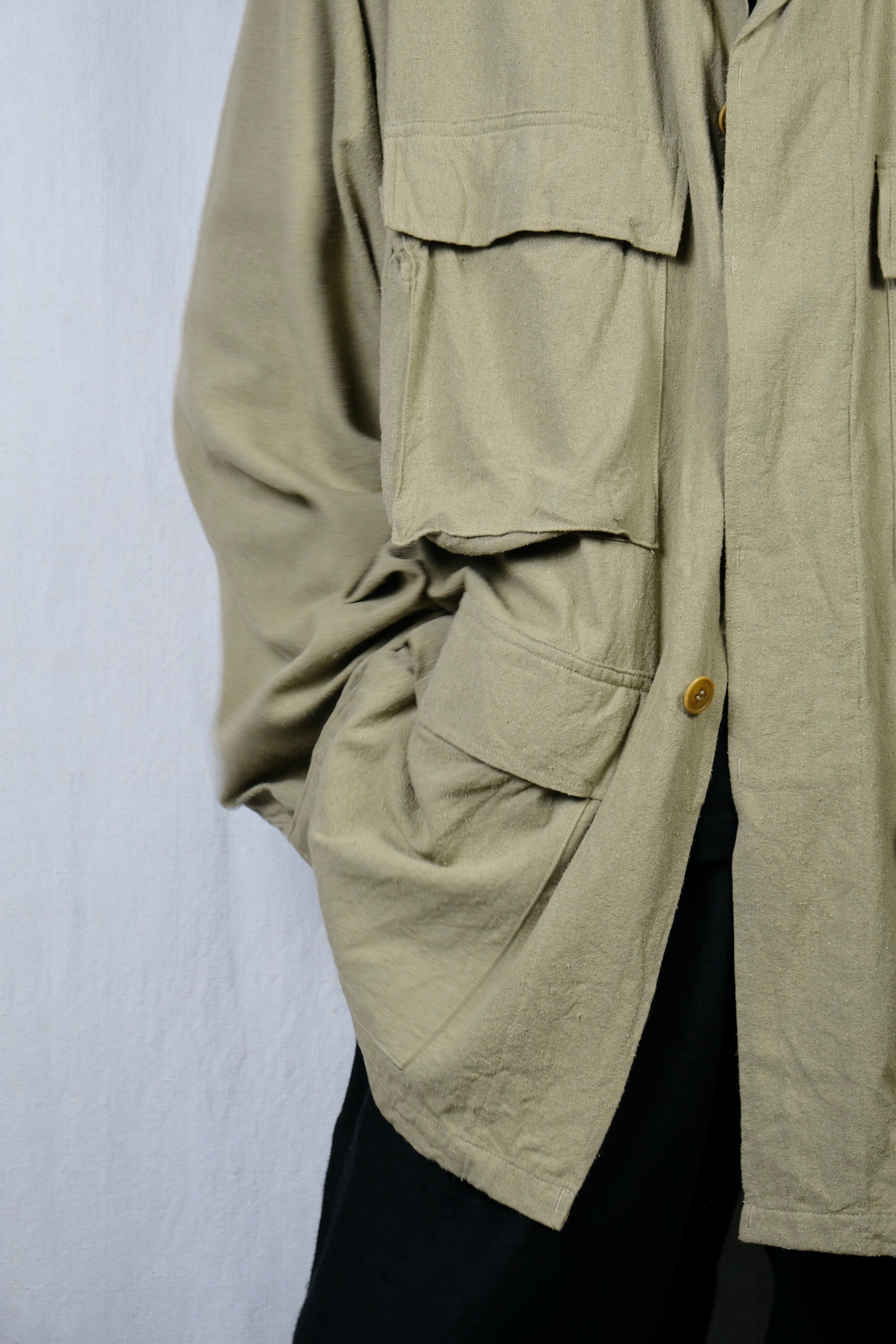 6/4までcomoli ローシルクB.D.Uジャケット 25ss size2 6/4までcomoli ローシルクB.D.Uジャケット 25ss size2