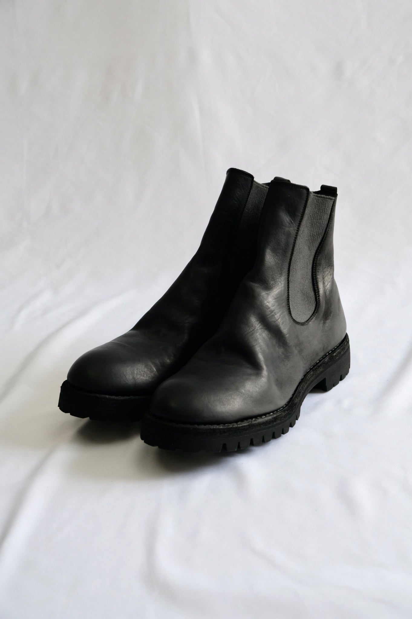 GUIDI "76VX HORSE FULL GRAIN CHELSEA BOOTS/BLACK"
