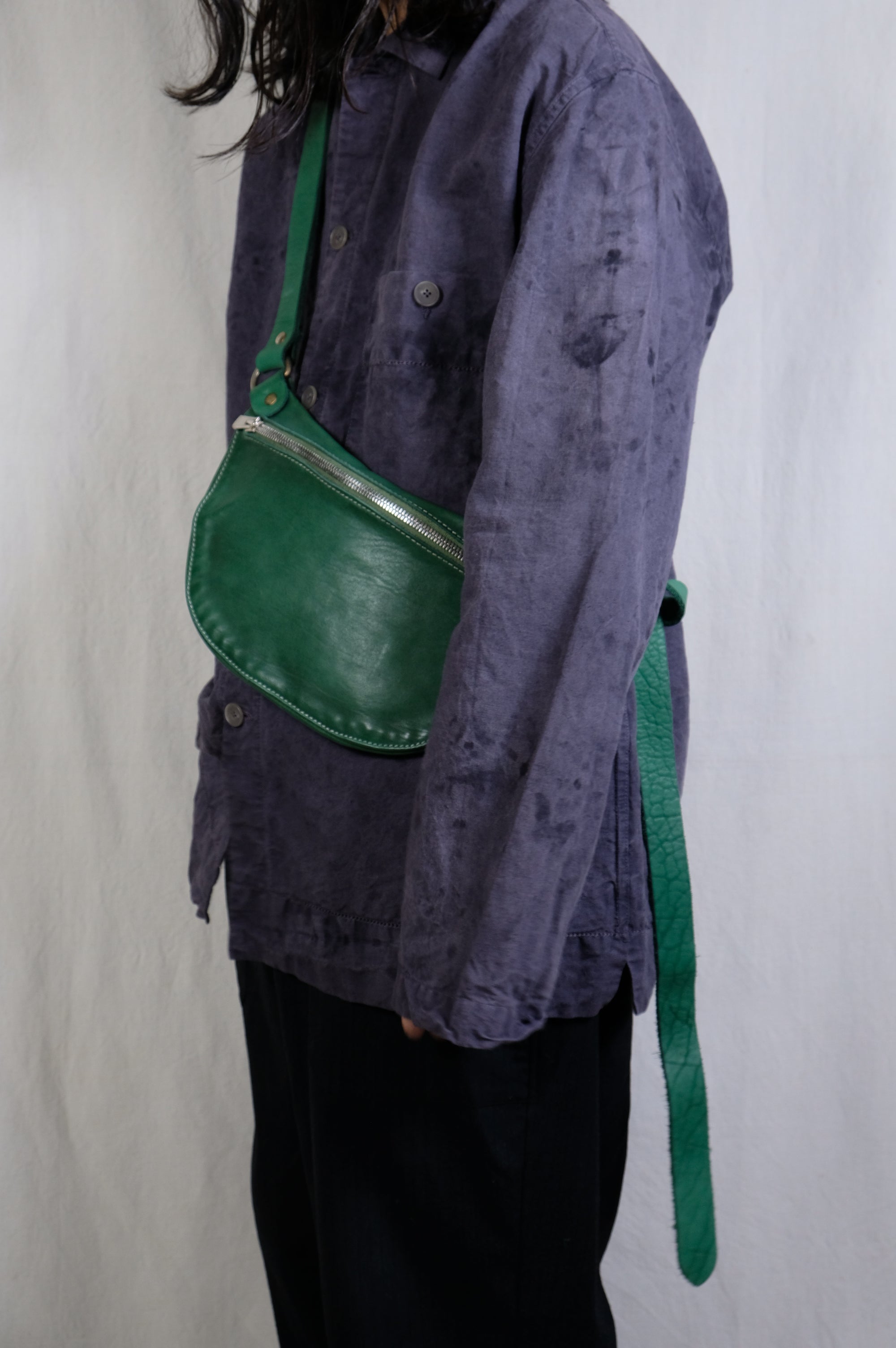GUIDI “Q100 SOFT HORSE FULL GRAIN BELT BAG / GREEN” – LOCALERS