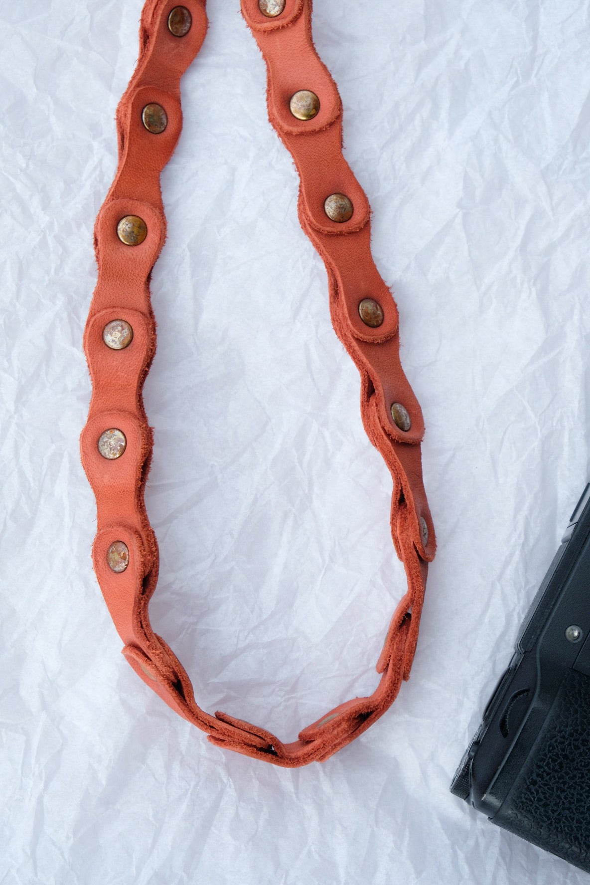 GUIDI “LOCALERS Exclusive HB05 LEATHER CAMERA STRAP / ORANGE”