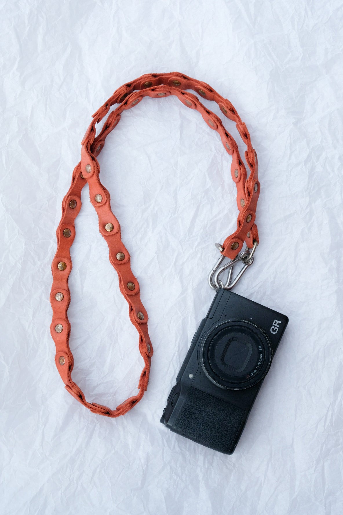 GUIDI “LOCALERS Exclusive HB05 LEATHER CAMERA STRAP / ORANGE”