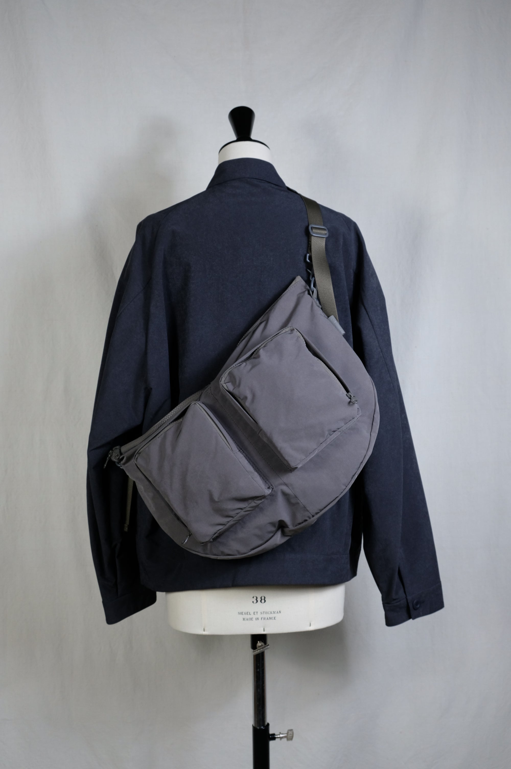 別注 amiacalva amiacalva limonta TOMORROWLAND 別注 AMIACALVA