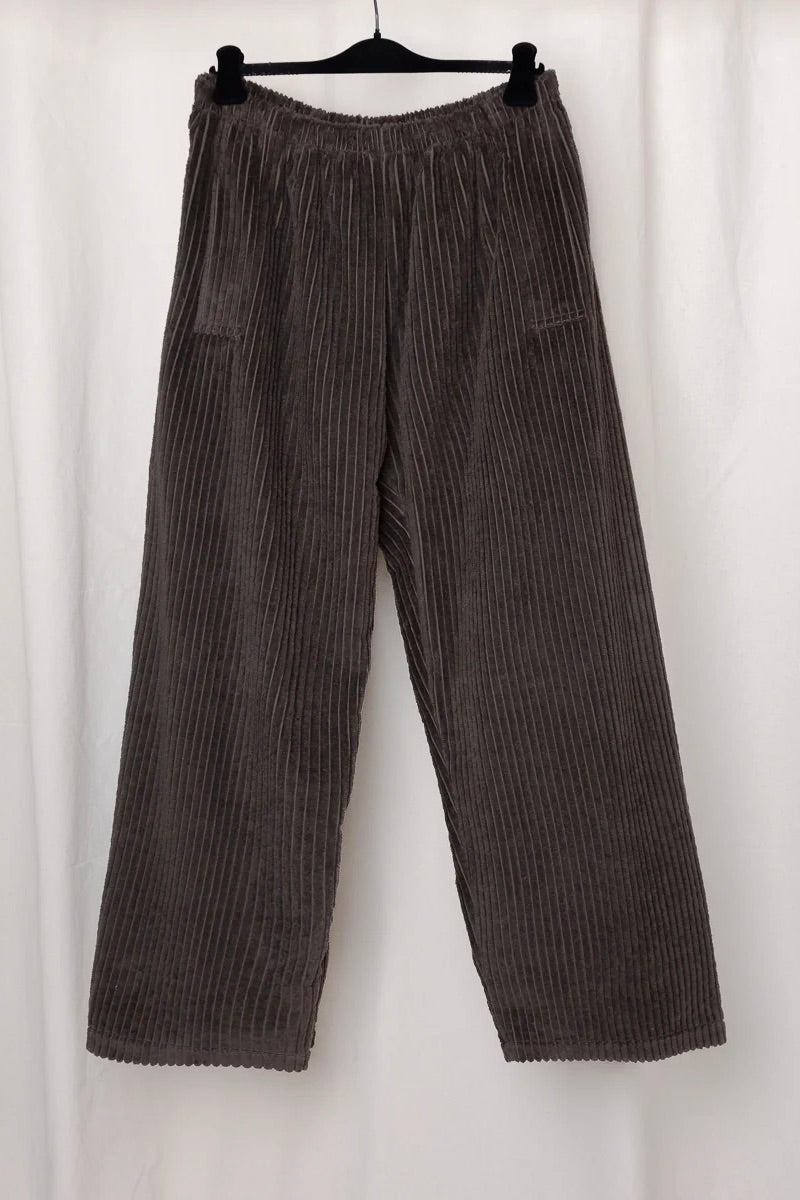 Gabriela Coll Garments "NO.287 CORDUROY FLAP POCKET TROUSERS / BROWN"