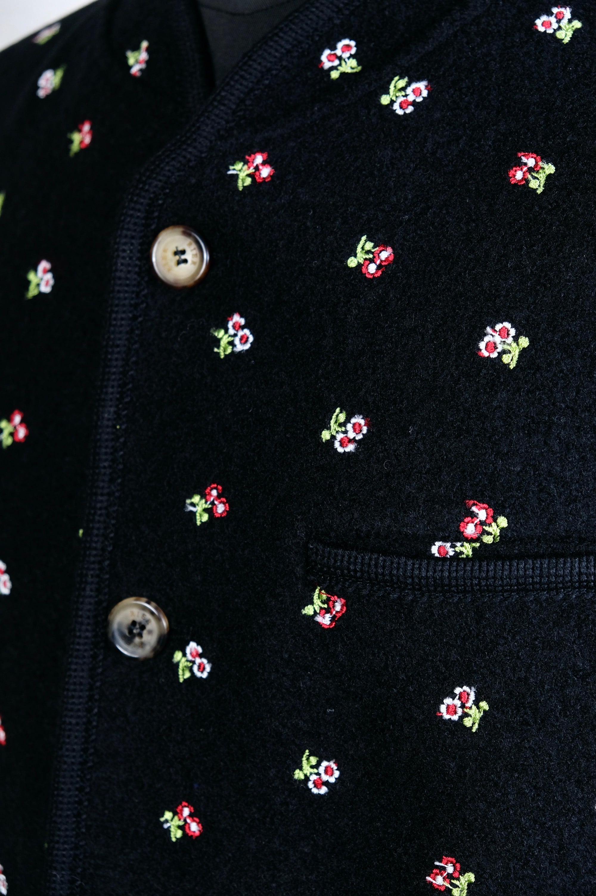 トップス RIER WALKER GILET D.BREASTED FLOWERS RIER | Walker gilet flowers black | 100% natural wool | made
