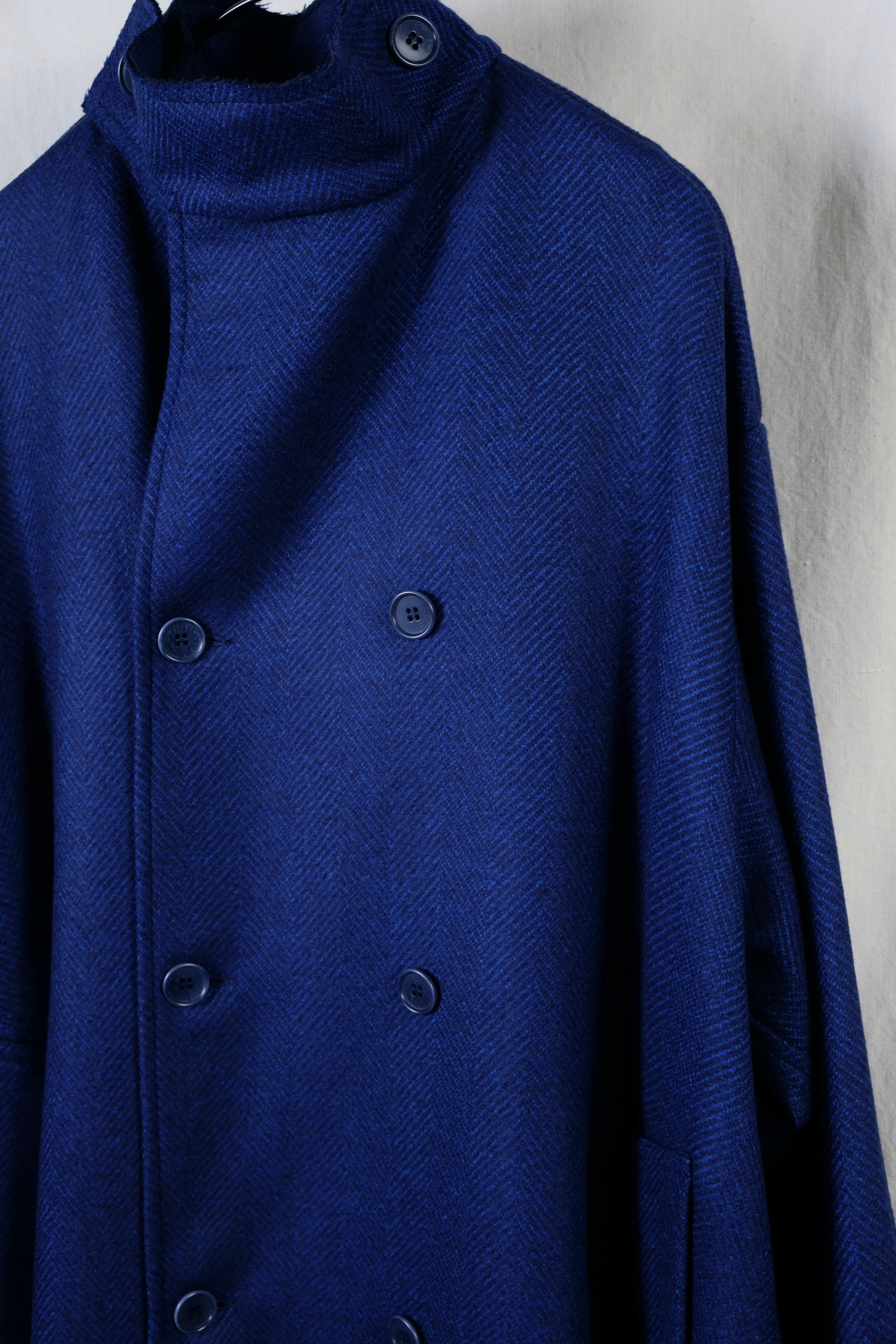 A66A6AB1-6CEB-4FE1-9F45-