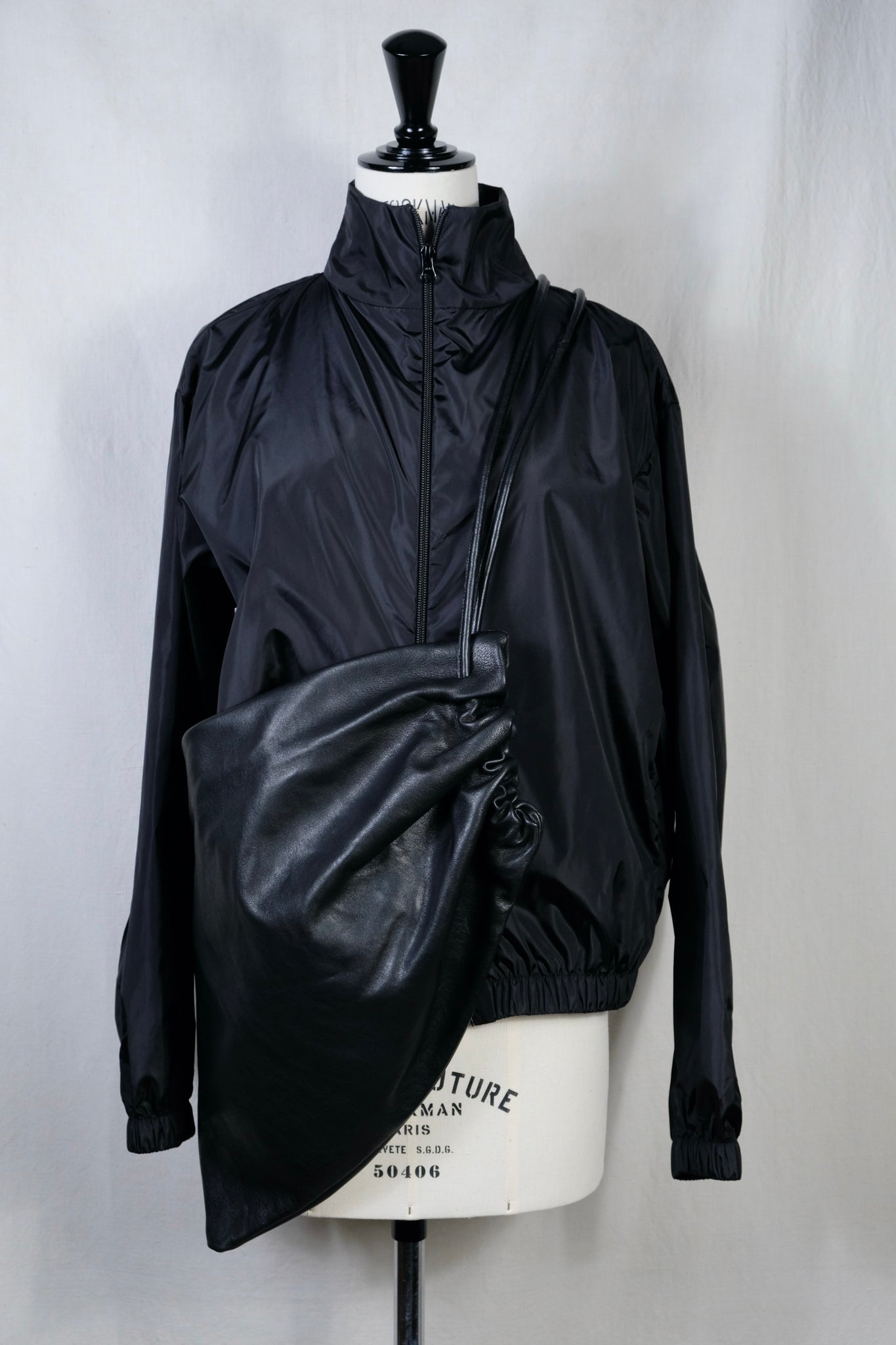 Gabriela Coll Garments "NO.131 GATHERED CROSSED LEATHER BAG/BLACK"