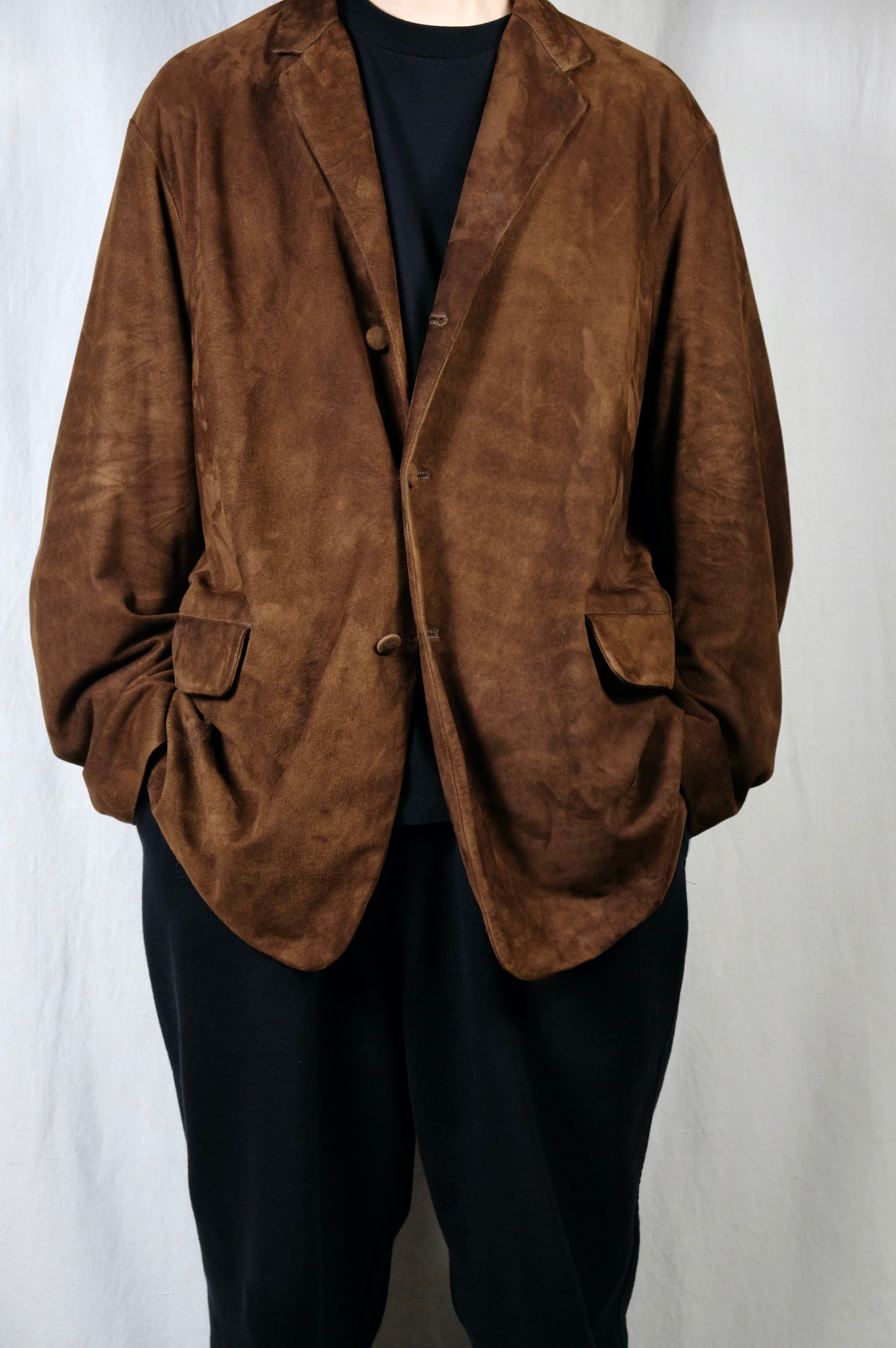 C1C6B80E-AD3B-4052-AADA-