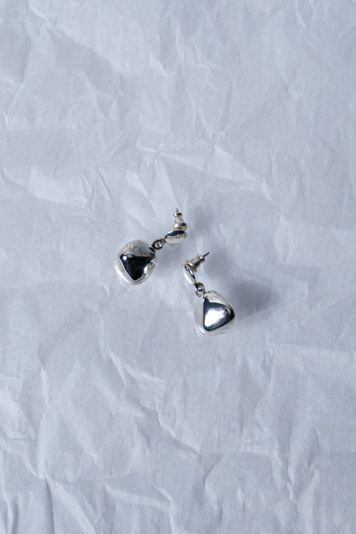 R.ALAGAN"AWKWARD BALL EARRINGS"SILVER