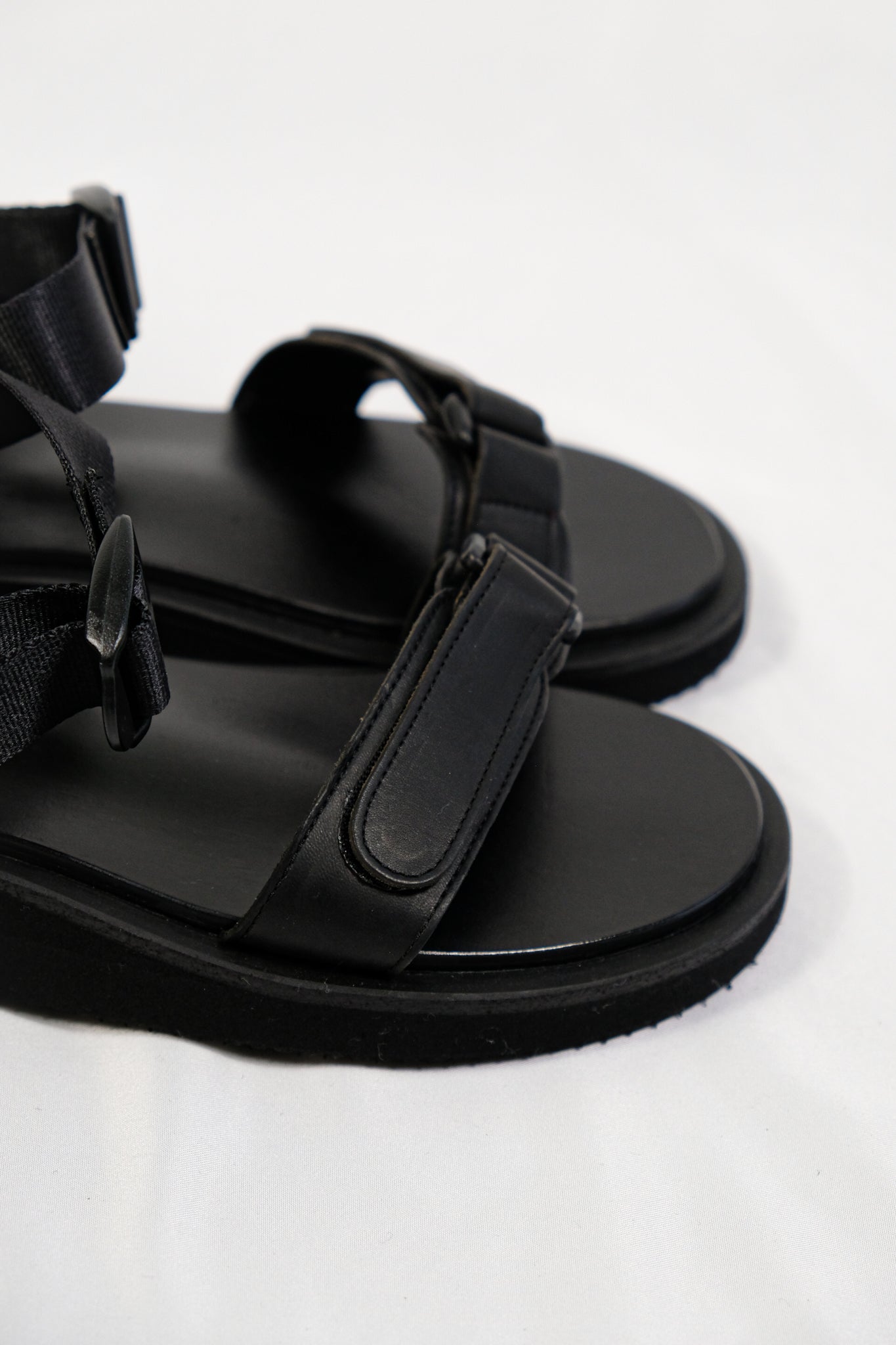 FOOTWORKS 