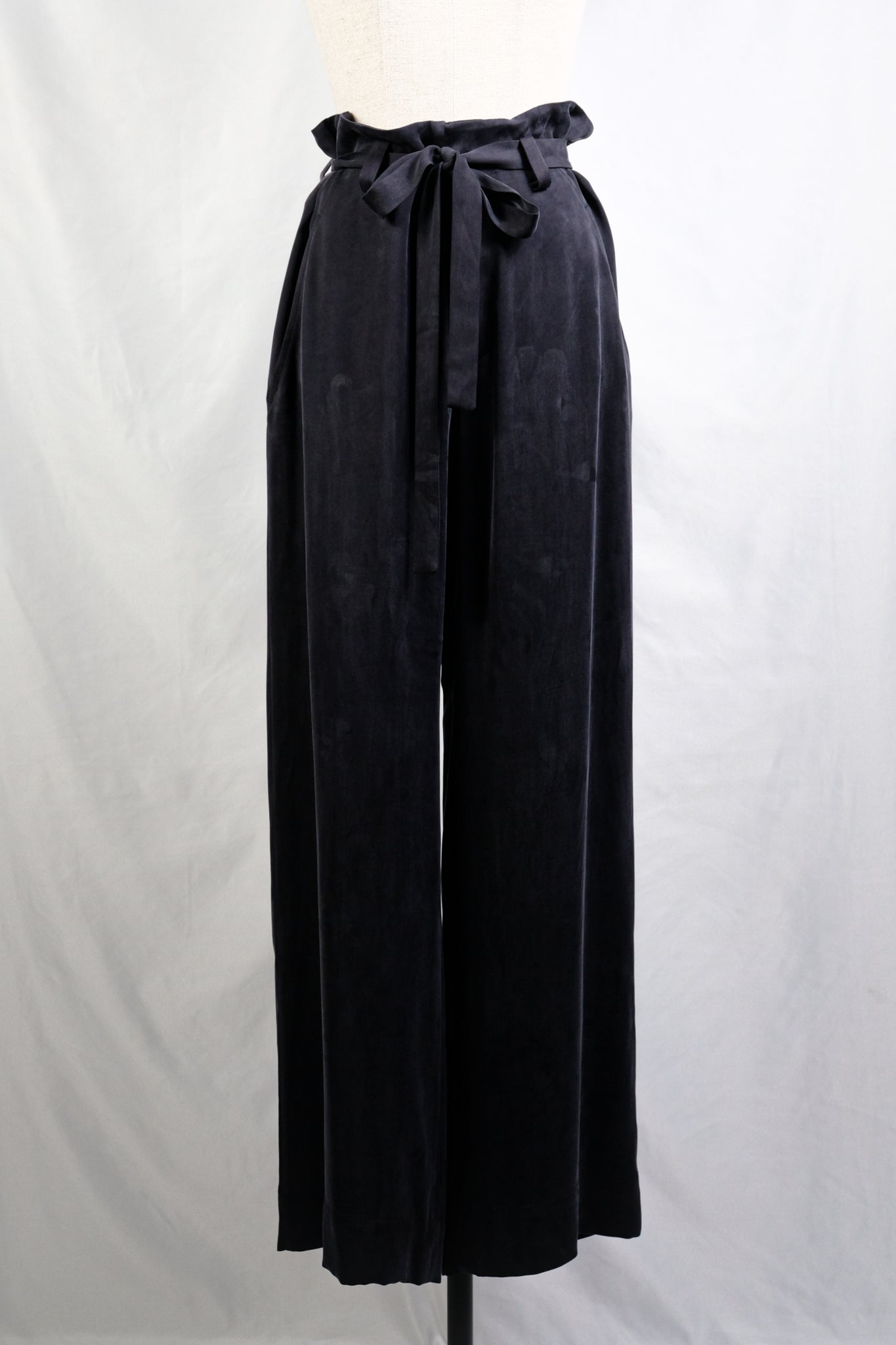 seya. "ROADTRIP PANTS / EBONY BLACK"