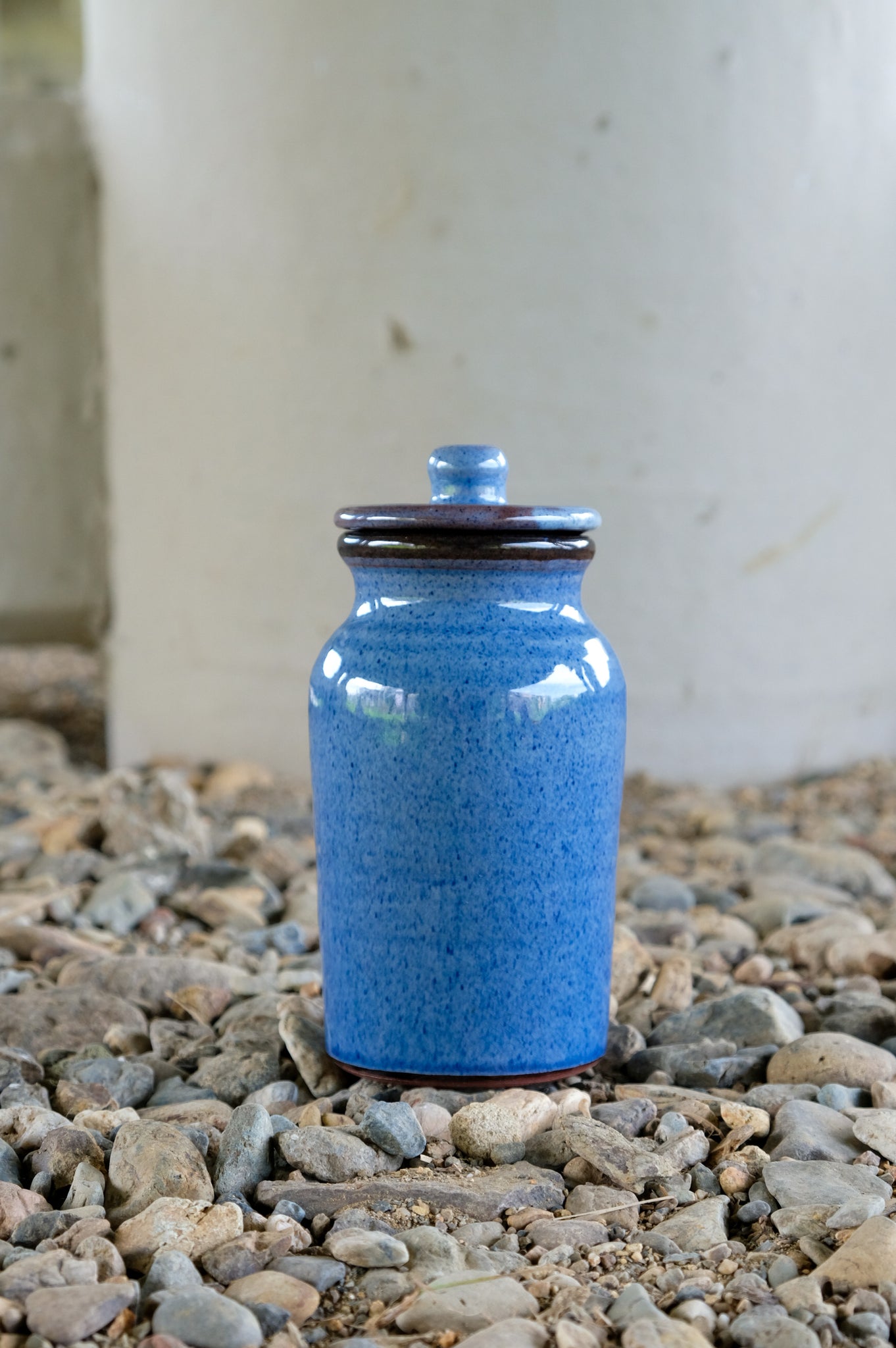 [40%OFF] TENDER Co. "HAND THROWN NATURAL RED CLAY JAR / BLUE"