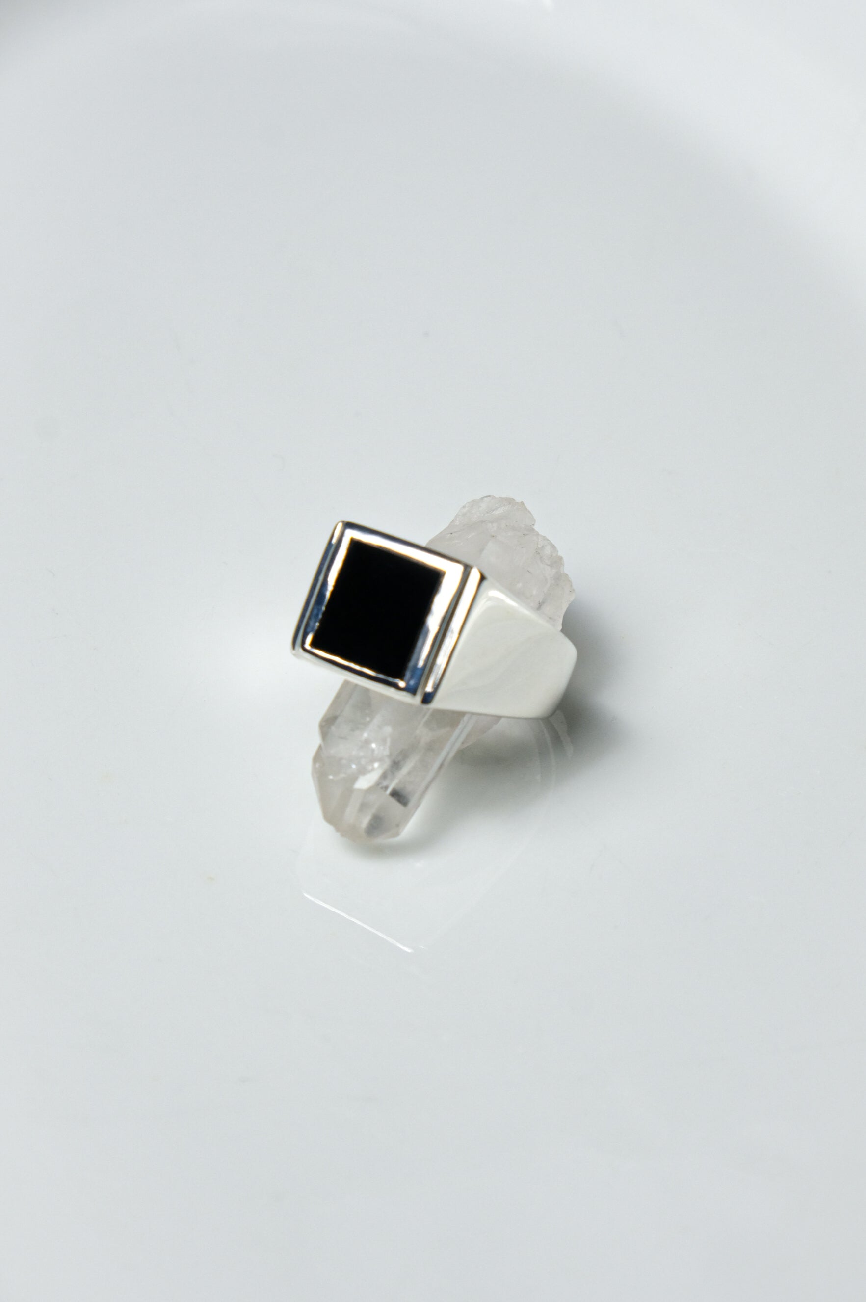 R.ALAGAN / RECTANGLE STONE NECKLACE ONYX | APPS-BICENTENARIO-PRD 