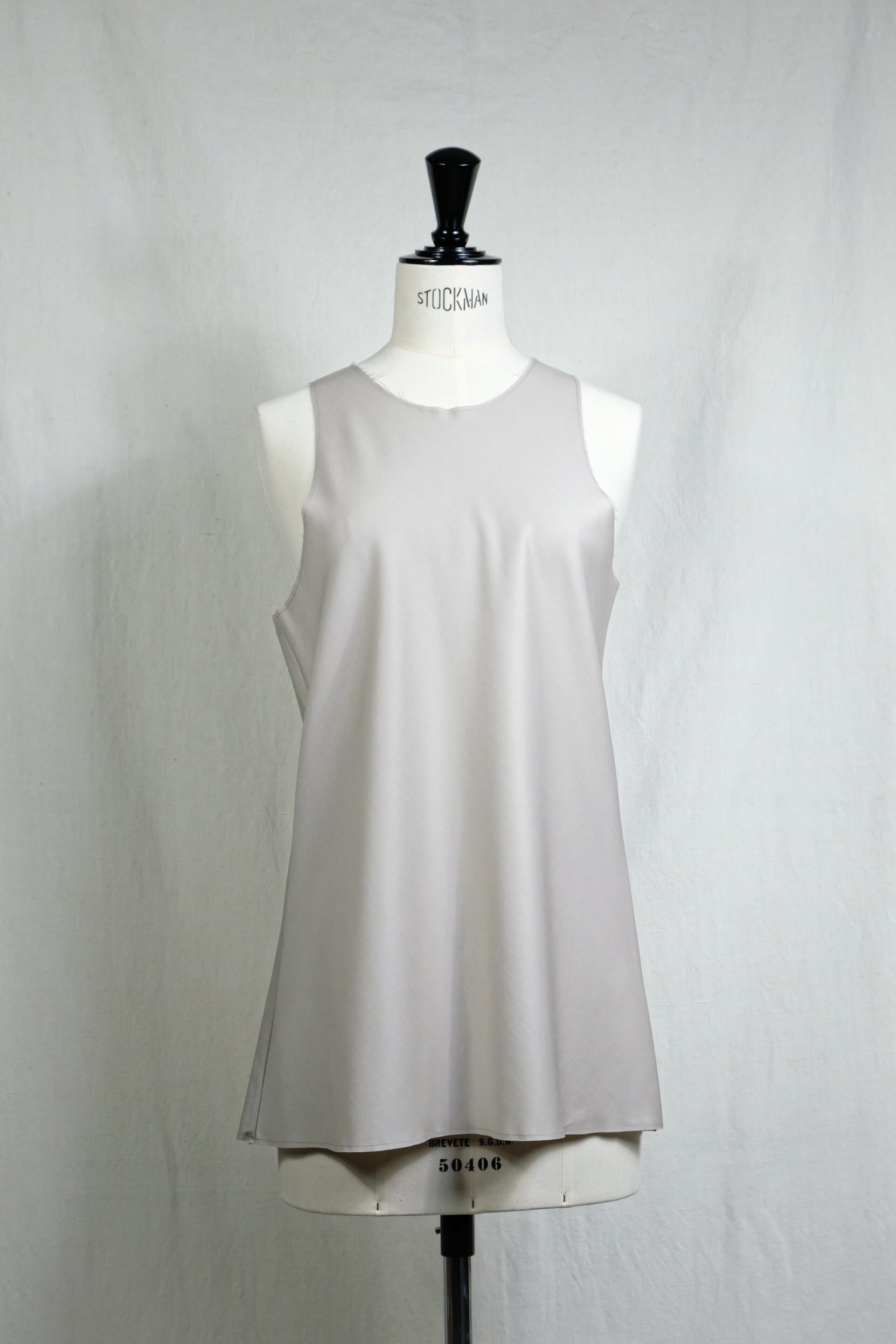 GABRIELA COLL GARMENTS – LOCALERS