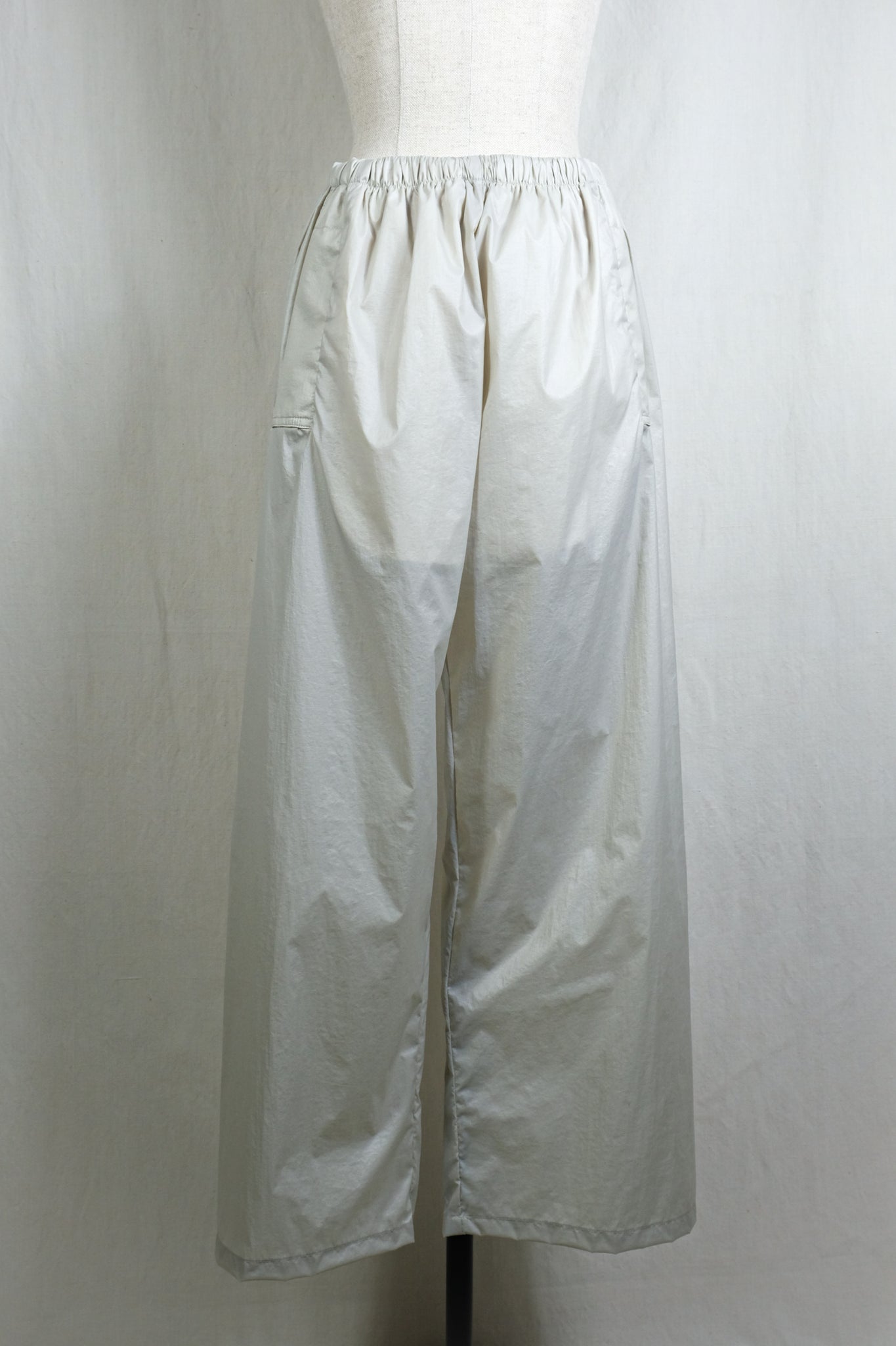 Gabriela Coll Garments "NO.287 TECHNICAL FLAP POCKET TROUSERS/STONE"