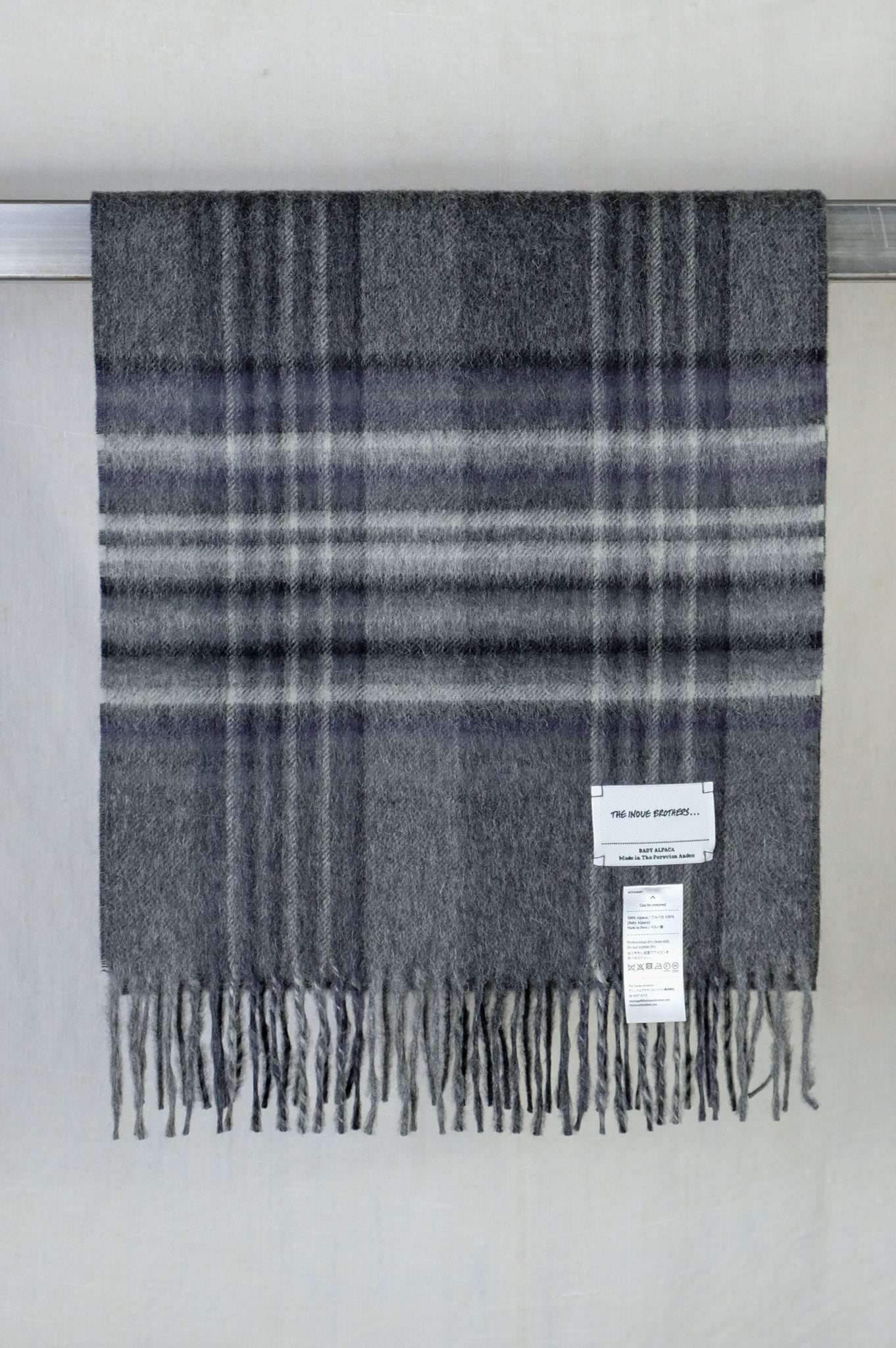 THE INOUE BROTHERS..."Brushed Scarf (pattern) / Checkered Black"