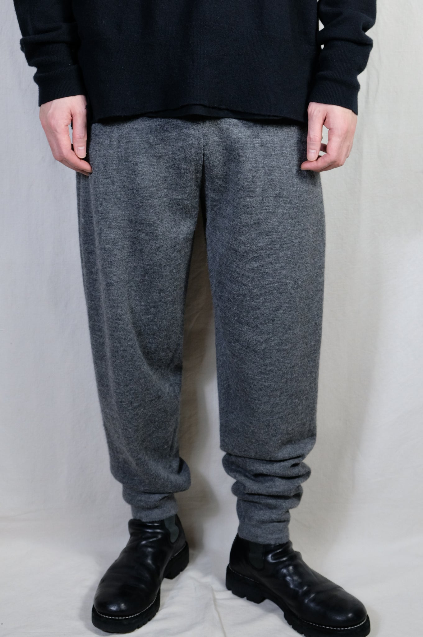 [40%OFF] THE INOUE BROTHERS... "HIGH GAUGE KNIT TROUSERS / GRAY"