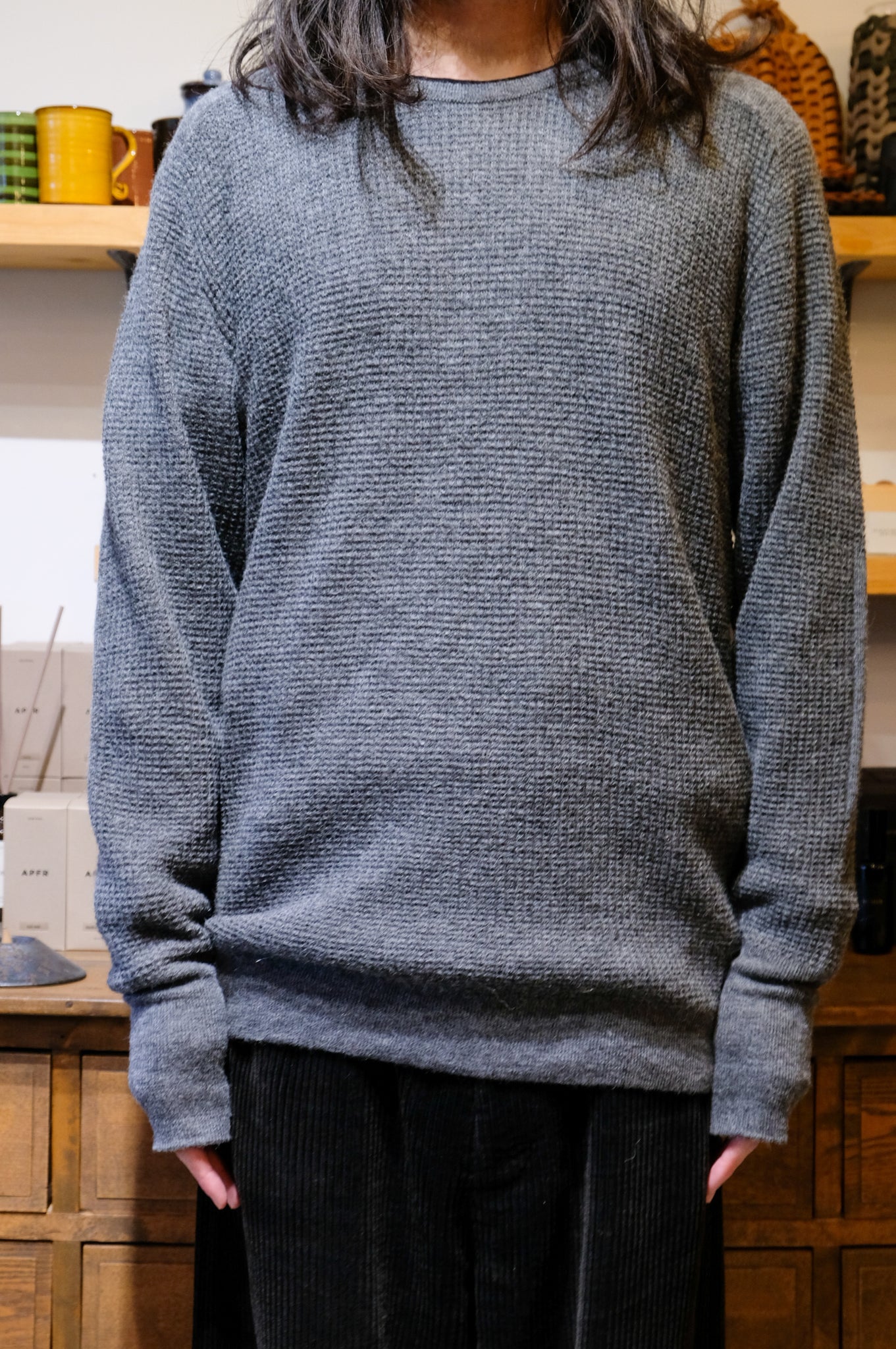 THE INOUE BROTHERS... "Thin Waffle Knit Pullover / GREY"