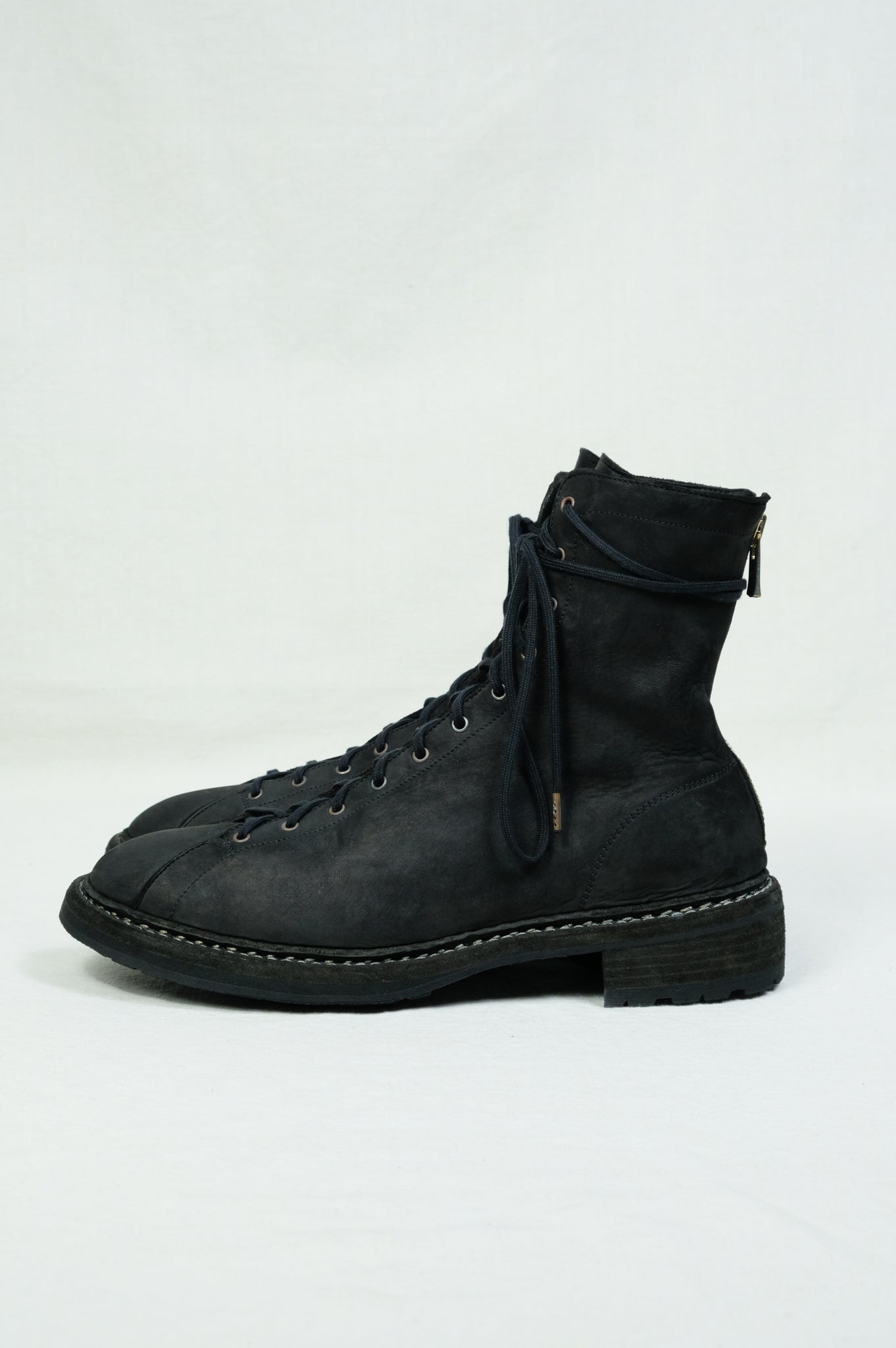 GUIDI "5212BZV HORSE OLD LACED UP BACK ZIP BOOT / BLACK"