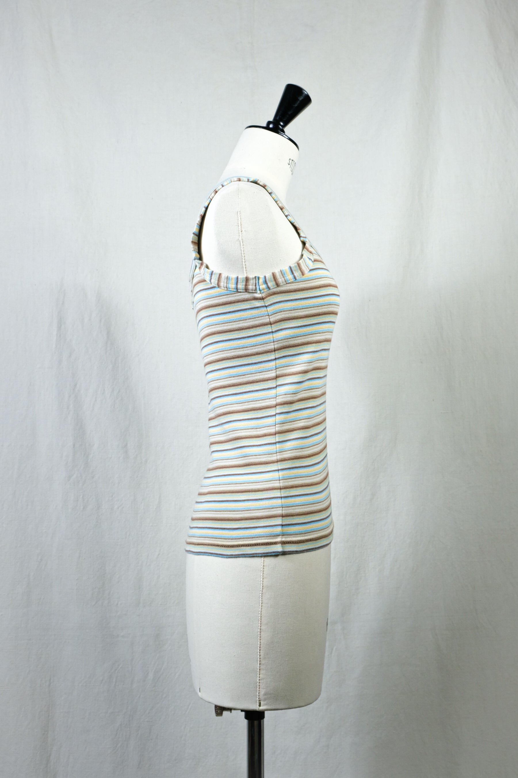 トップス FUMIKA UCHIDA Multicolor Stripe Camisole FUMIKA UCHIDA： MULTICOLOR STRIPE CAMISOLE - WHT/BGE/BRW