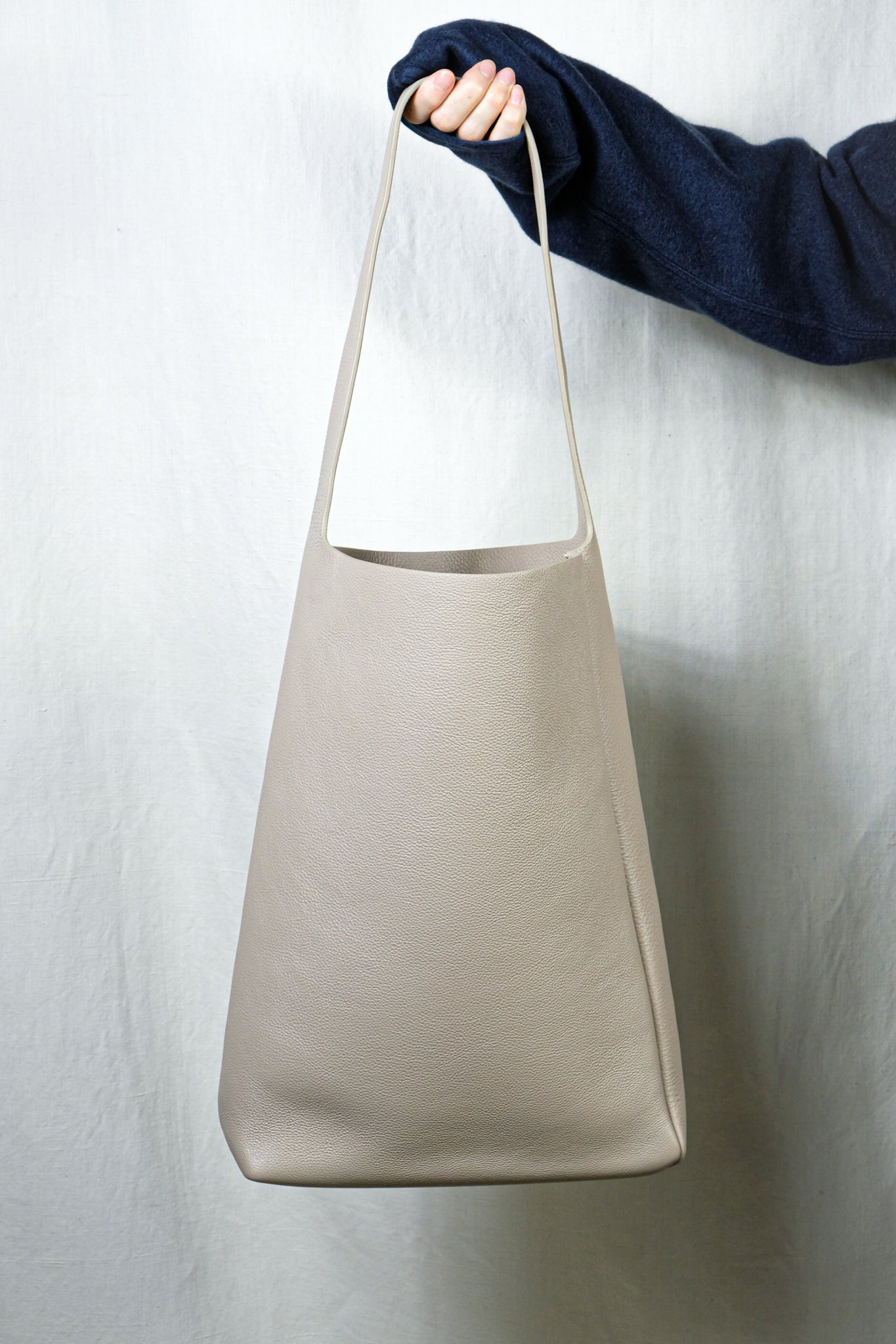 Aeta "PG01 SHOULDER：S/BLACK"