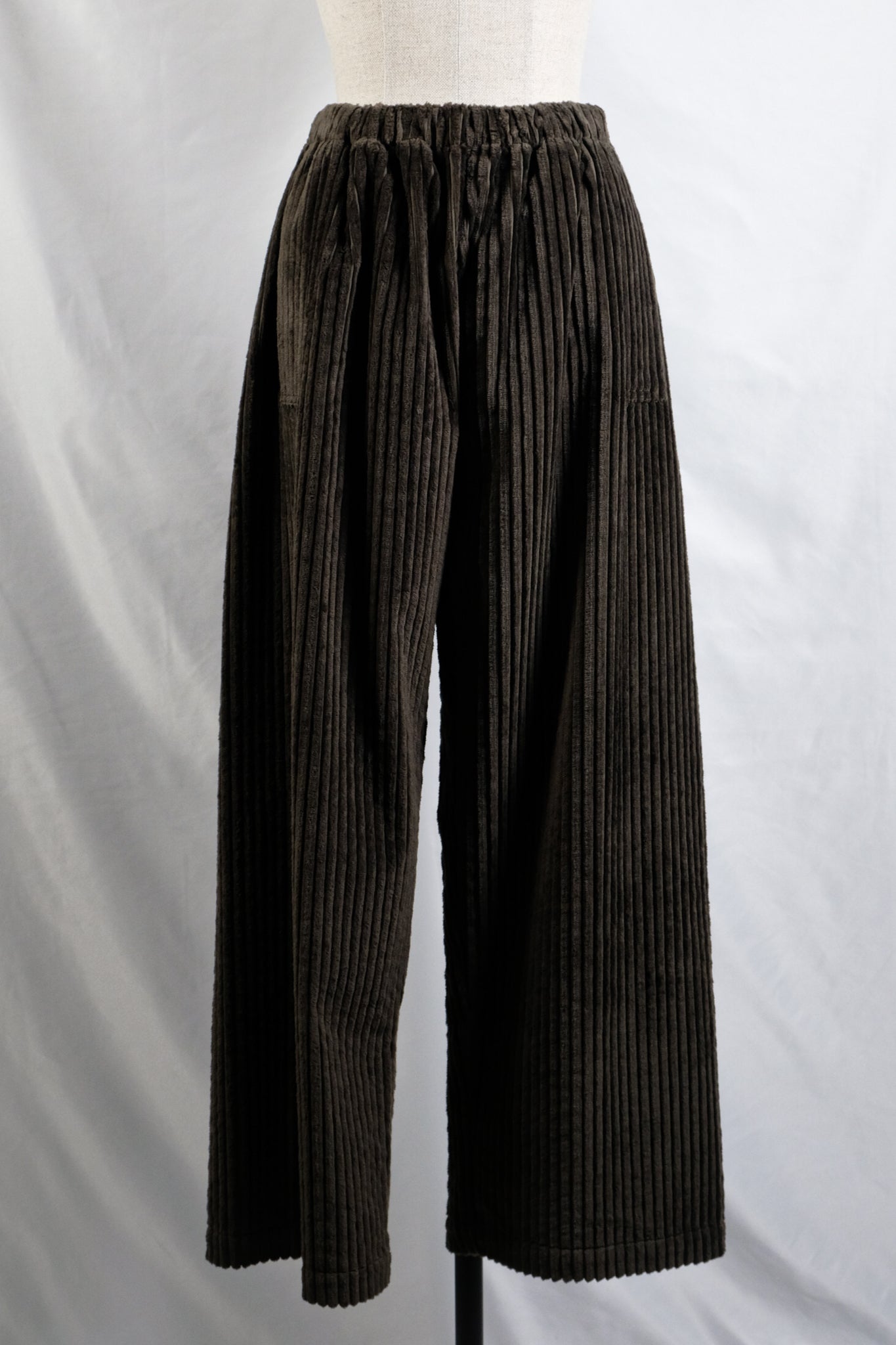 Gabriela Coll Garments "NO.287 CORDUROY FLAP POCKET TROUSERS / BROWN"