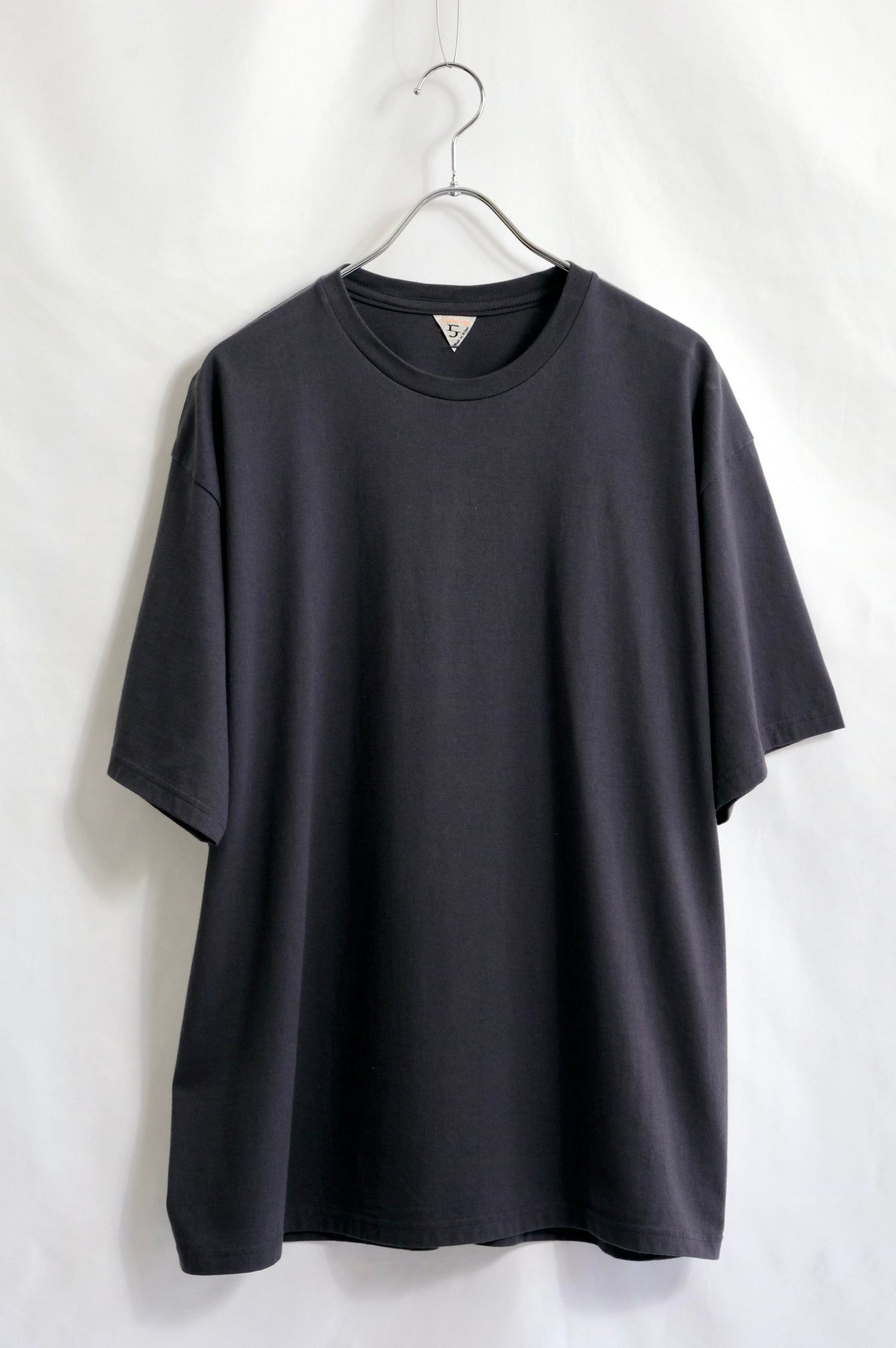 [Pre-order item (expected arrival early September)] FilMelange × LOCALERS "YORKE / CHARCOAL BLUE"