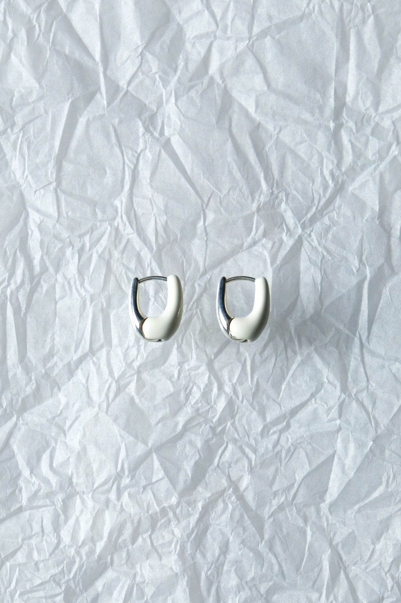 R.ALAGAN "DIPPED TINY TINY PUFFY HOOPS SILVER×LIGHT YELLOW"