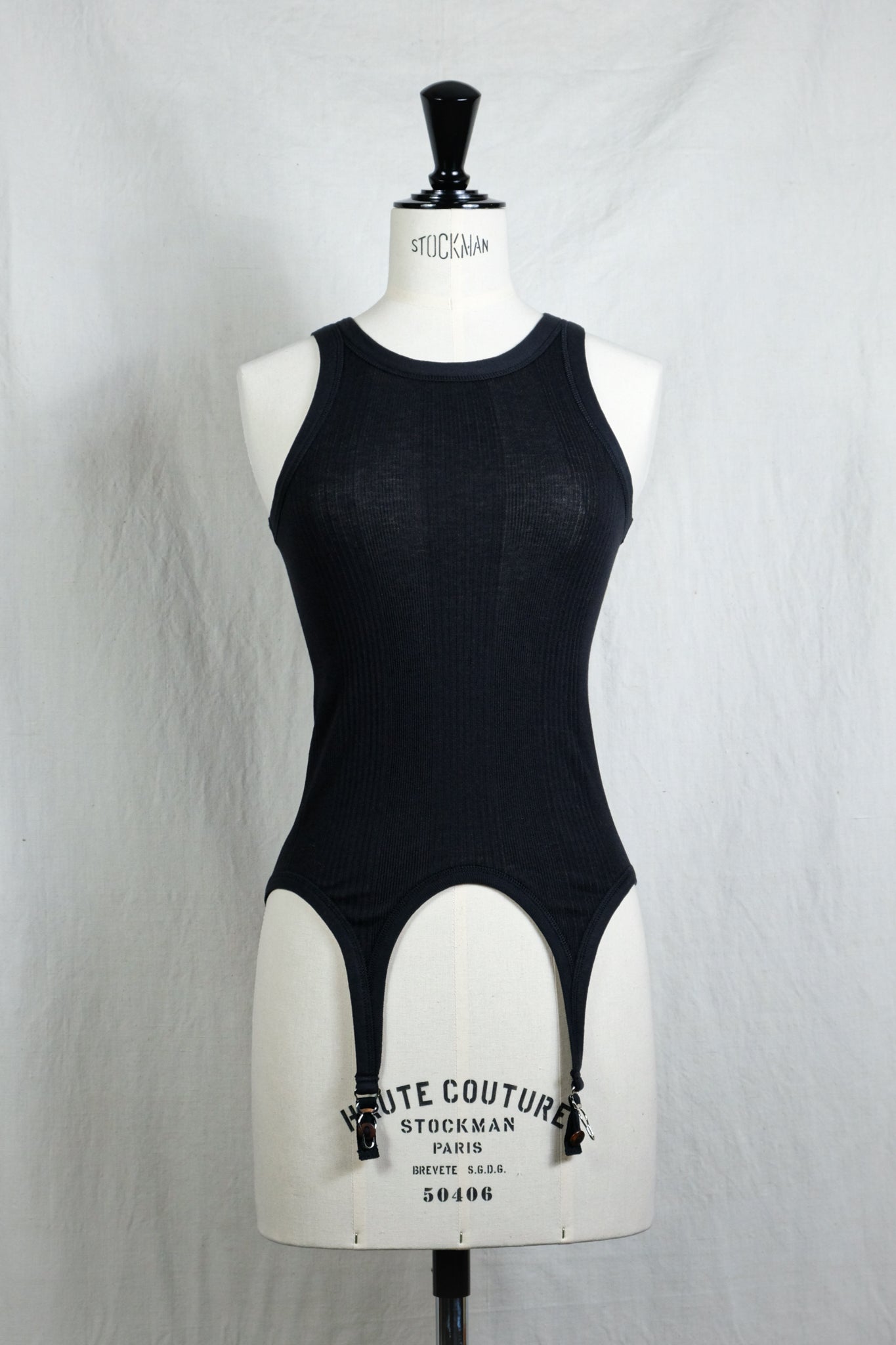 FUMIKA_UCHIDA "NEEDLE DRAWING GARTER TANKTOP / BLACK"