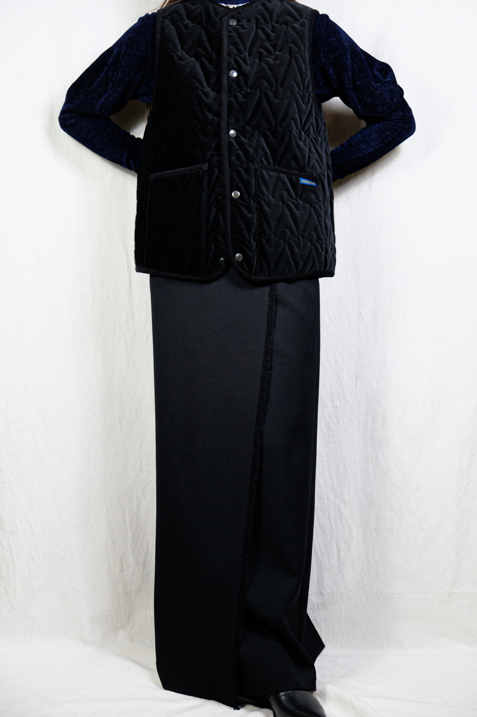 コモリ　ブラックスコティッシュスカート　サイズ① COMOLI 