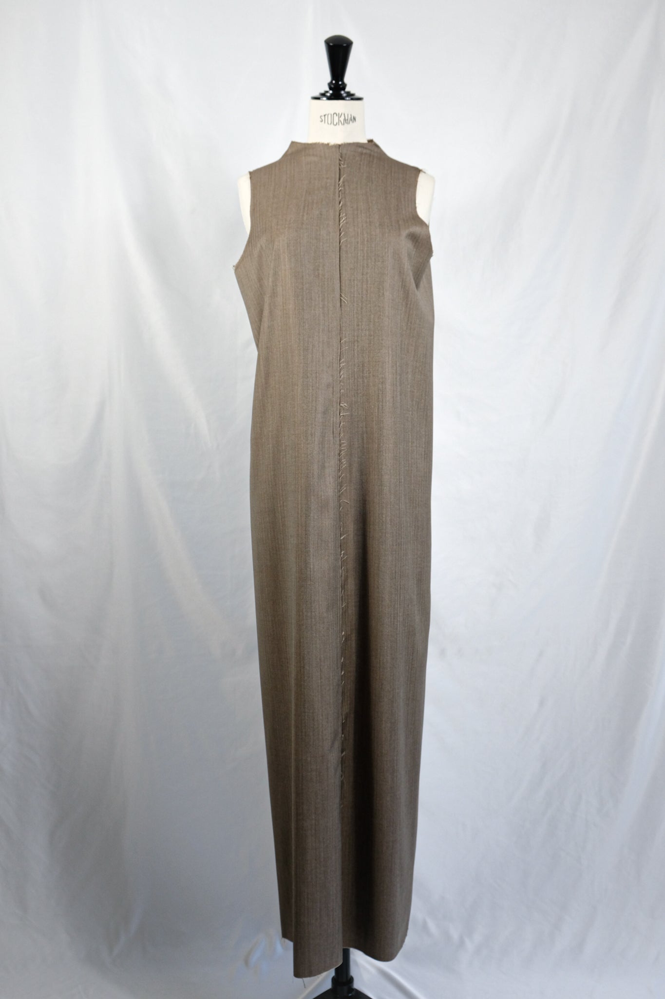 GABRIELA COLL GARMENTS "NO.271 FINE WOOL CENTER SEAMS DRESS / BROWN HERRINGBONE"