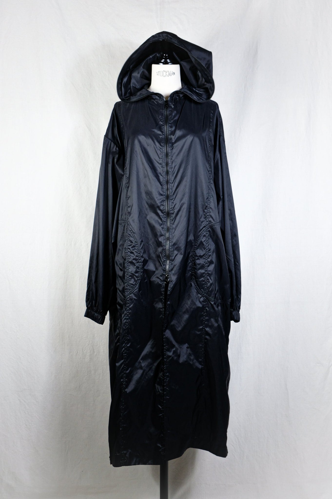 Gabriela Coll Garments "NO.275 LIMONTA HOODED ZIPPER LONG JACKET"