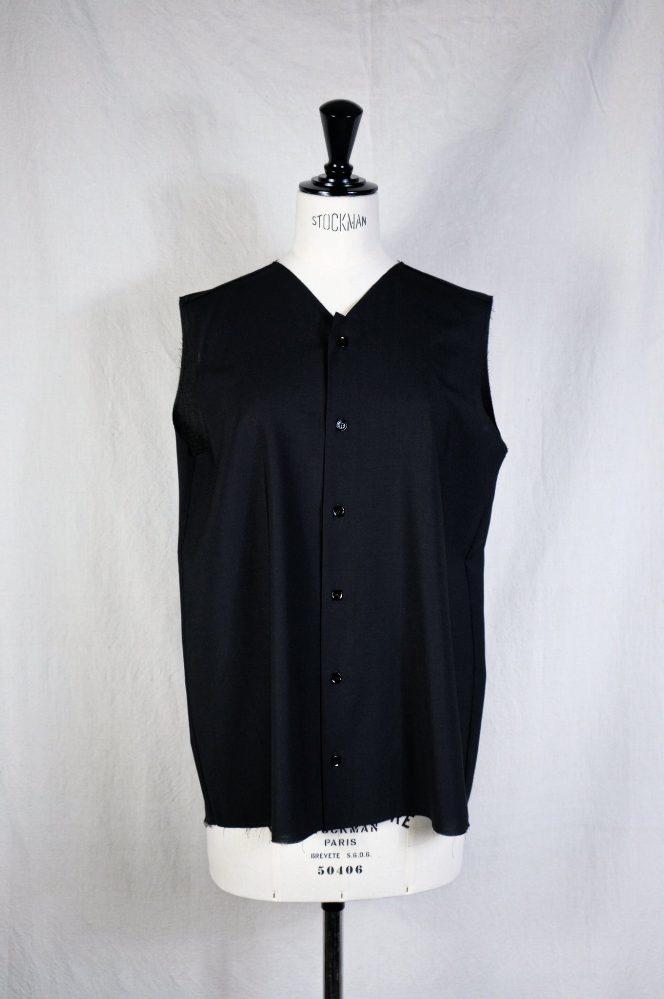 Gabriela Coll Garments "NO.272 LORO PIANA FINE WOOL SLEEVELESS SHIRT/BLACK"