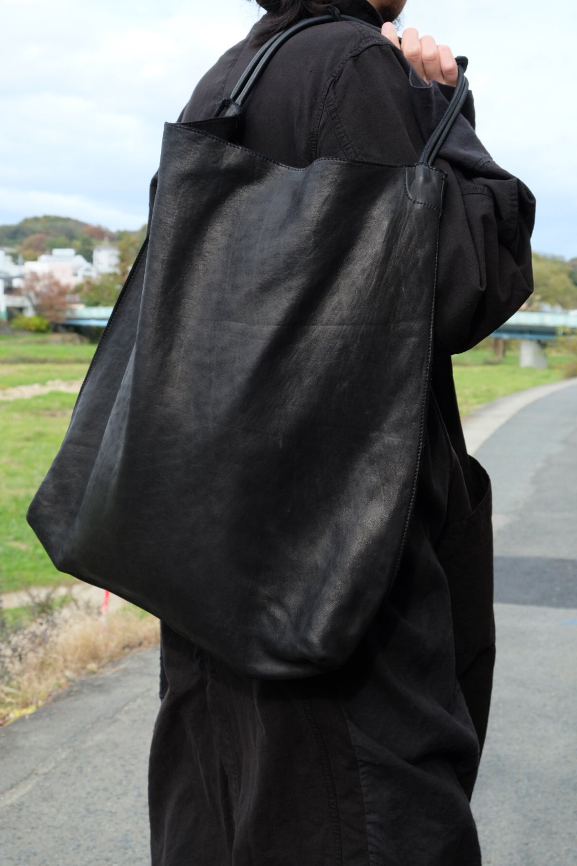 GUIDI "RF01 SOFT HORSE FULL GRAIN SHOPPER BAG / BLACK"