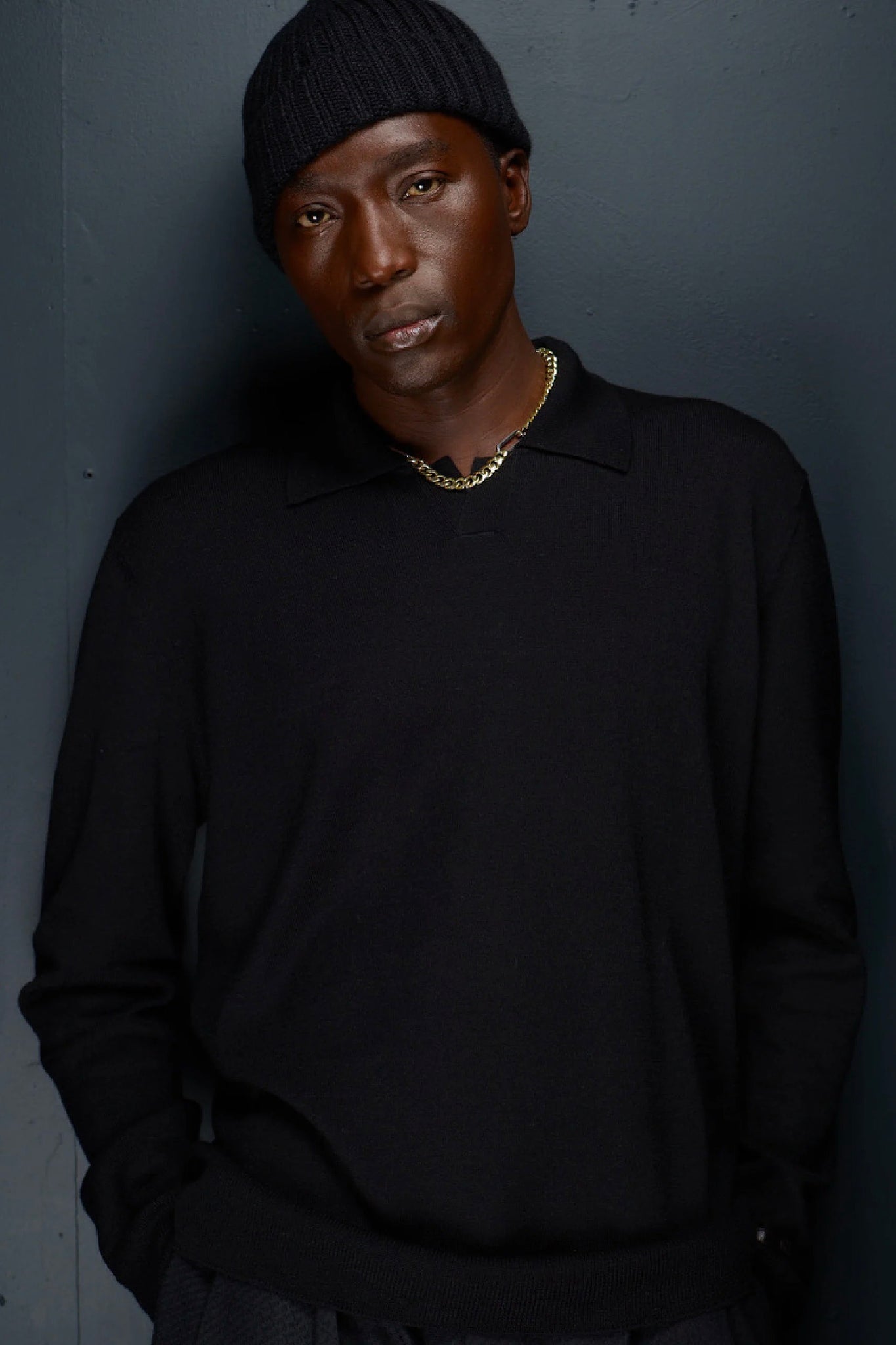 THE INOUE BROTHERS... "COLLAR NECK SWEATER / PURE BLACK"