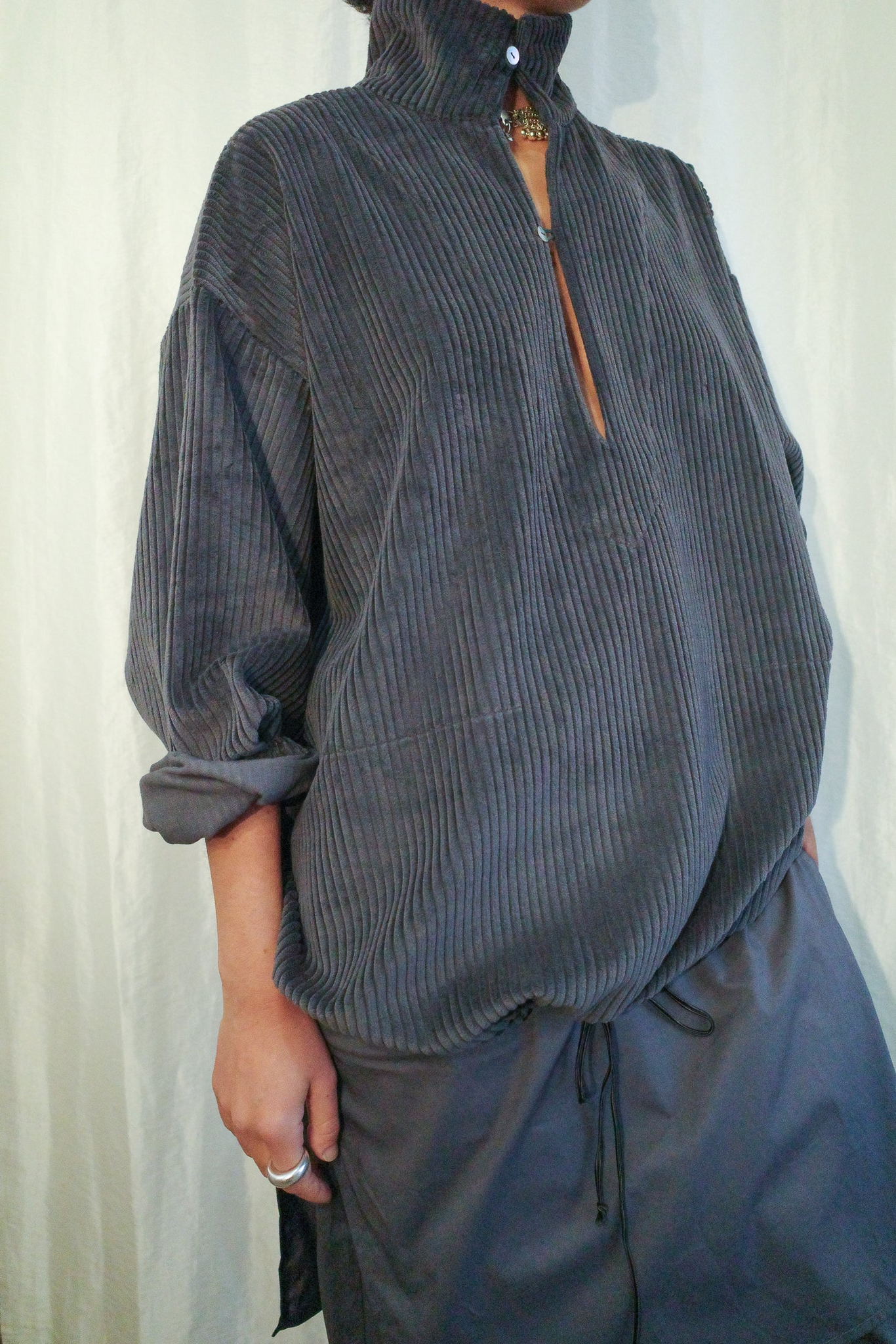 BAMBOU ROGER KWONG" WIDE COTTON CORDUROY VAREUSE / ELEPHANT"