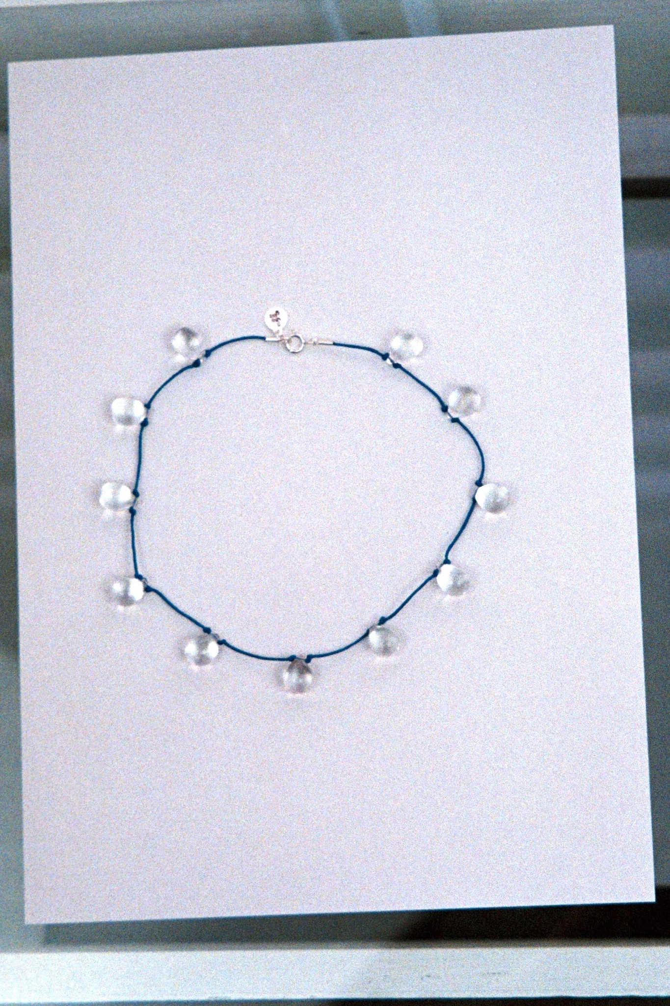 Sisi Joia "NOUE NECKLACE / CLEAR / BLUE CORD"