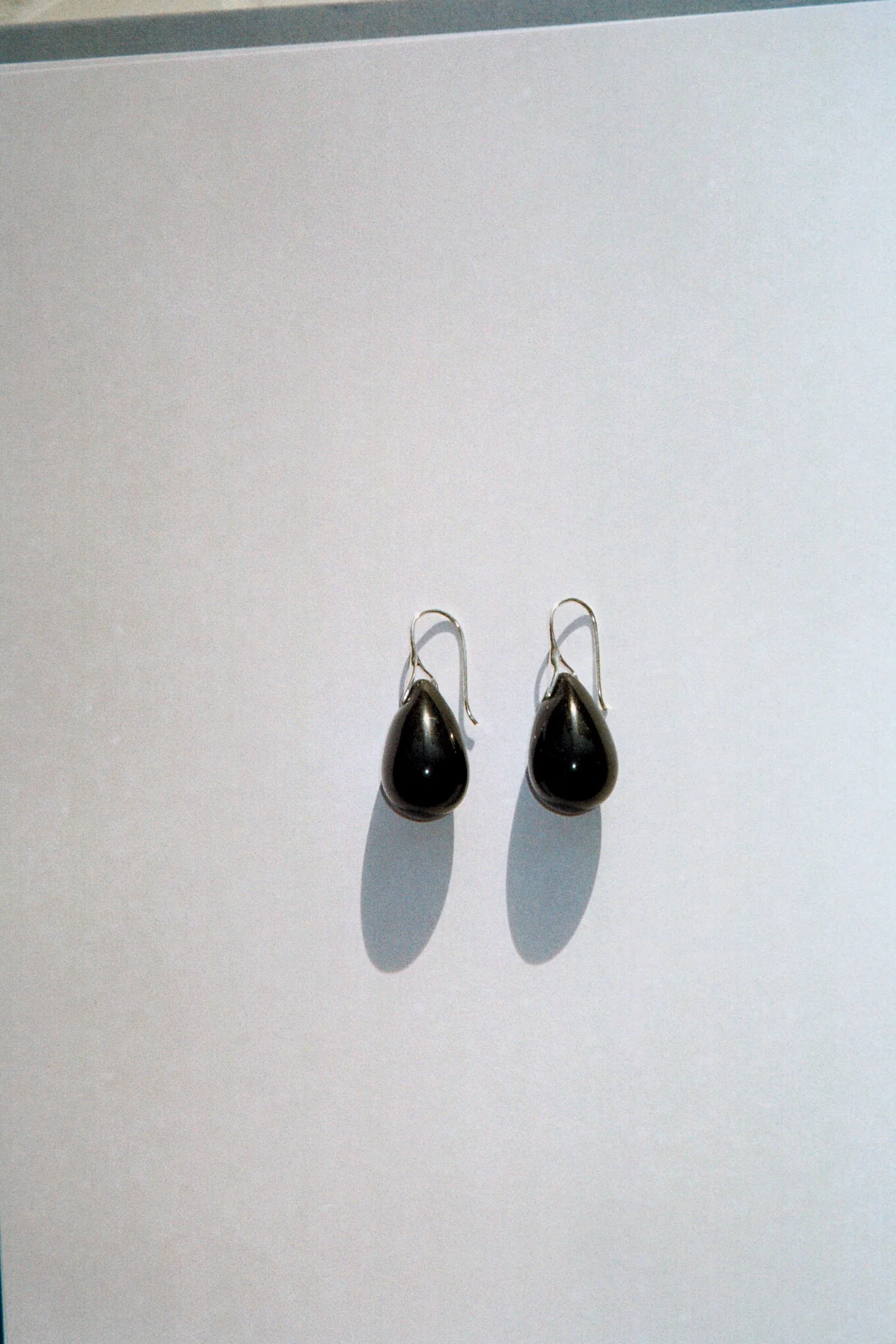 Sisi Joia "GOTA MAXI EARRINGS / BLACK"