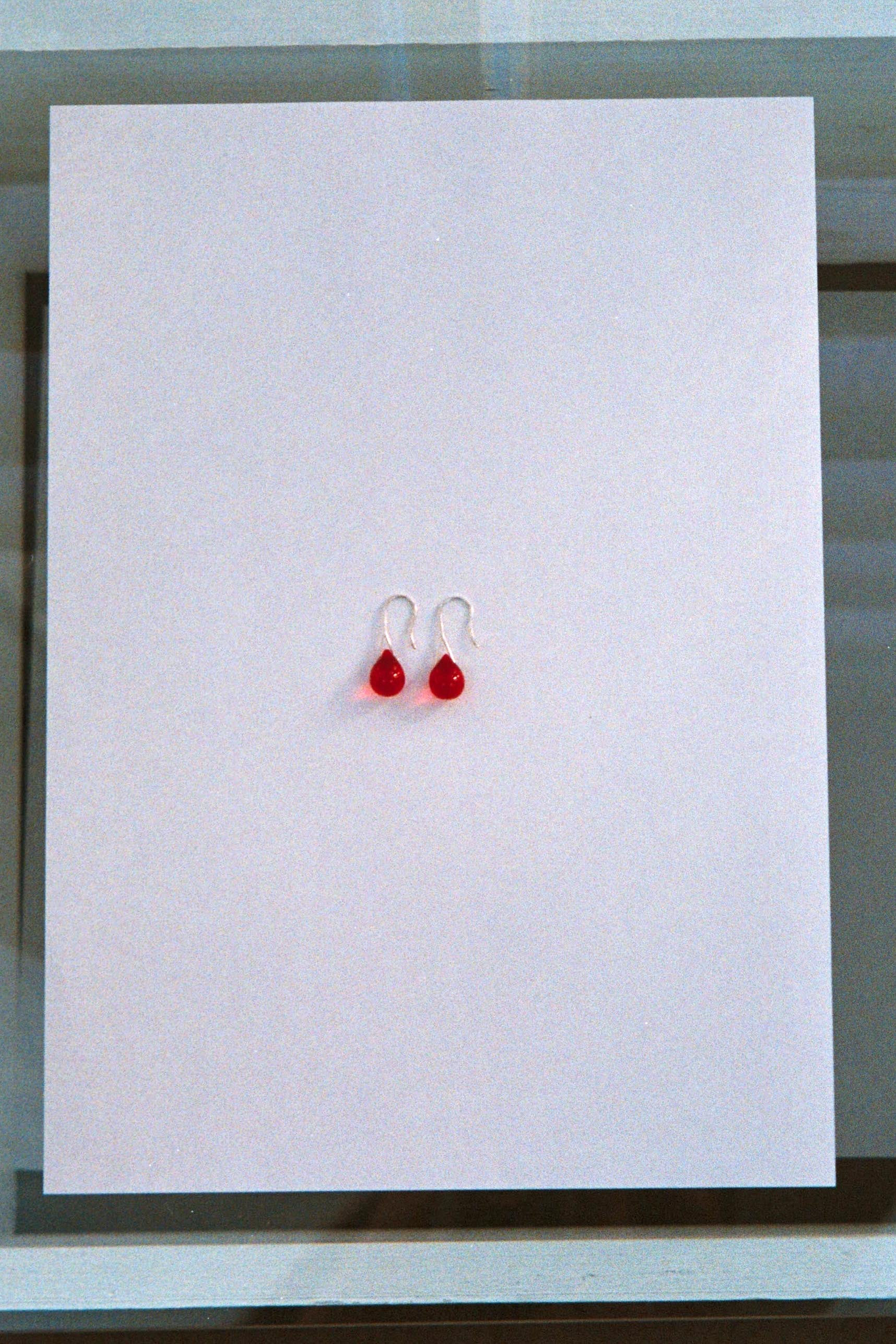 Sisi Joia "GOTA MINI EARRINGS / RED"