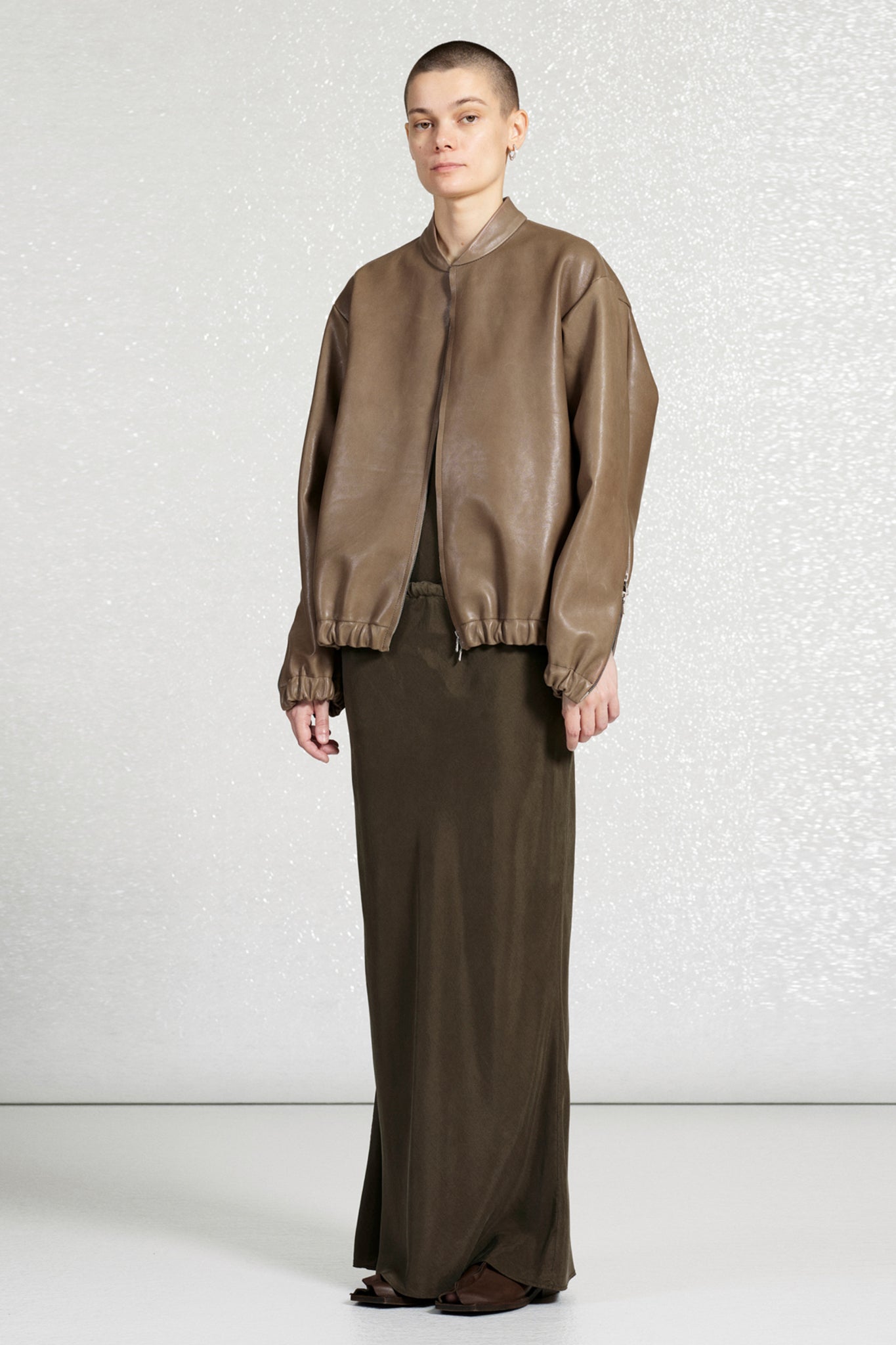 GABRIELA COLL GARMENTS – 페이지 2 – LOCALERS