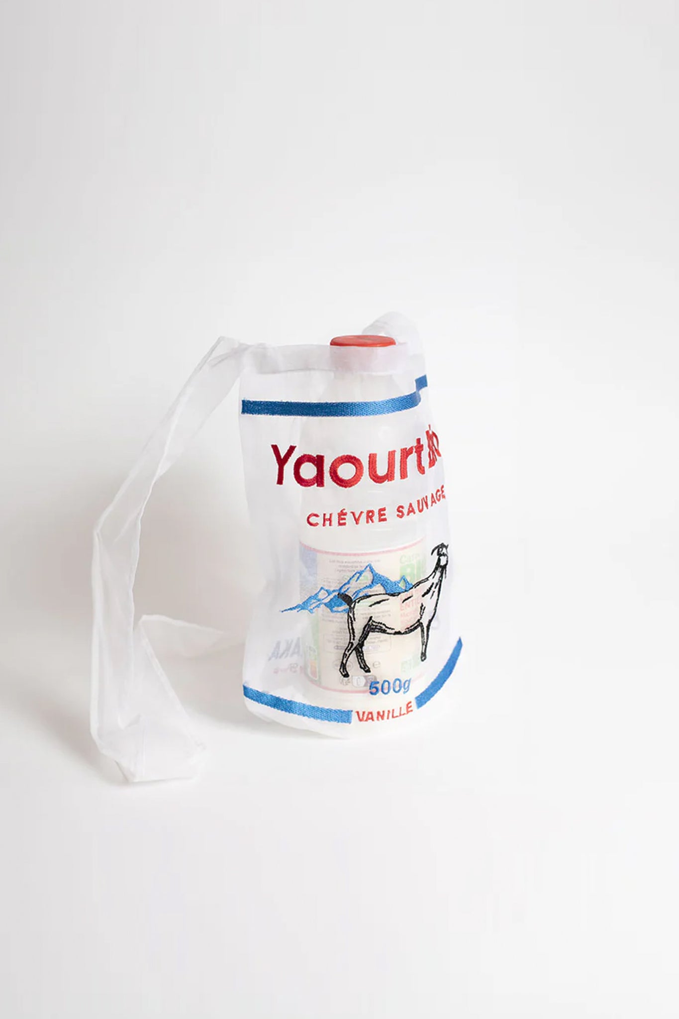 briggit tanaka "SAC YAOURT"