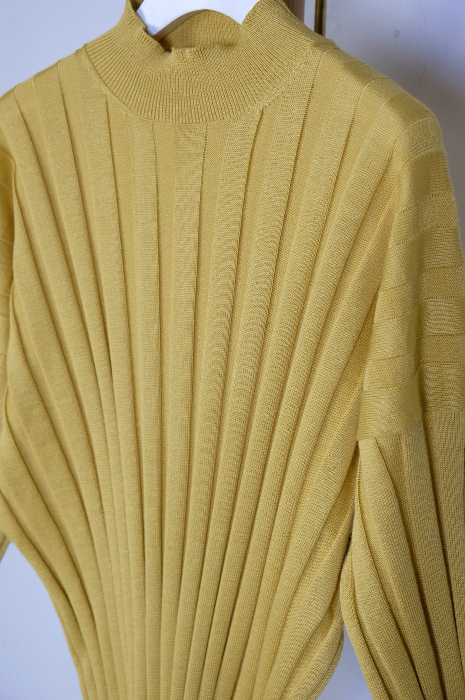 メゾンエウレカ　STRIPE RIB MOCK NECK 未使用　最終お値下げ 50%OFF】 MAISON EUREKA 