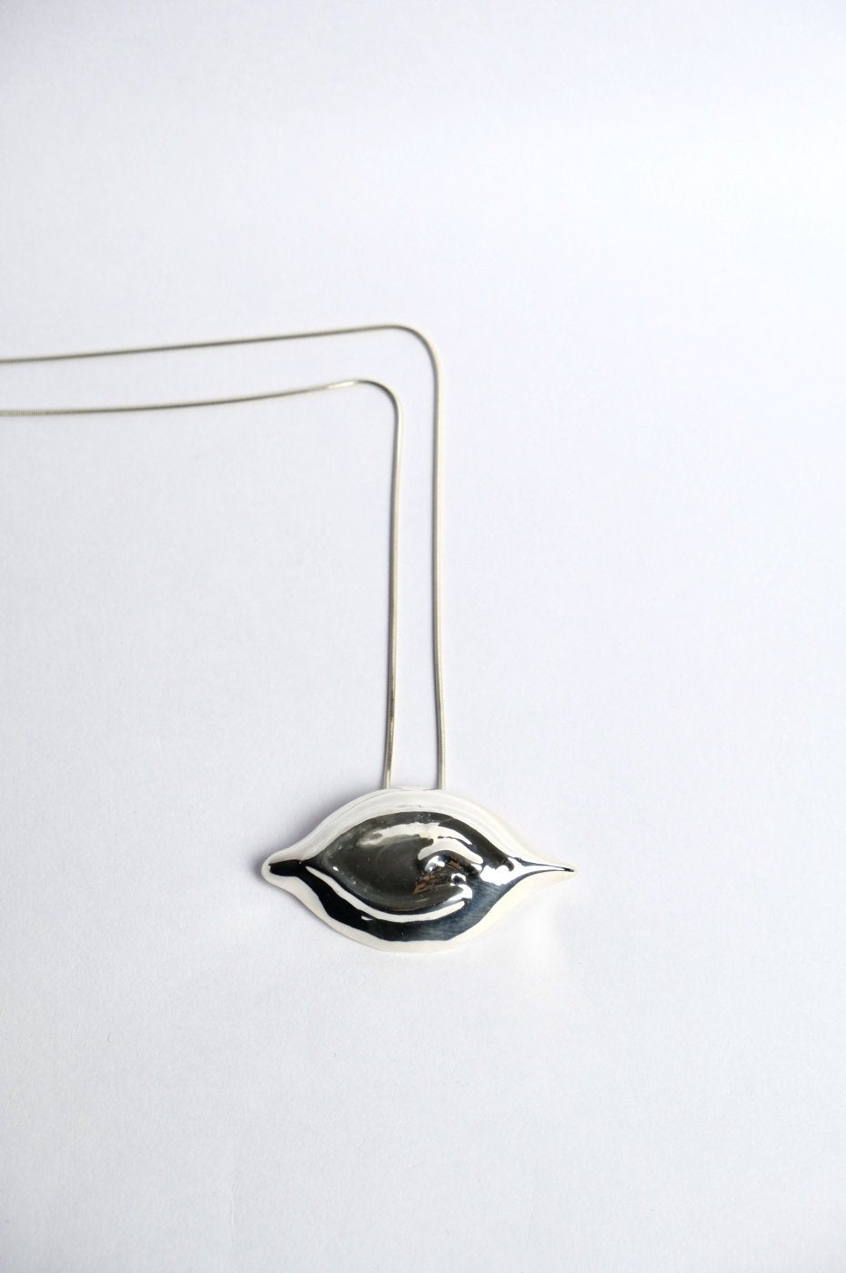 R.ALAGAN "EYE BROOCH NECKLACE/SILVER"