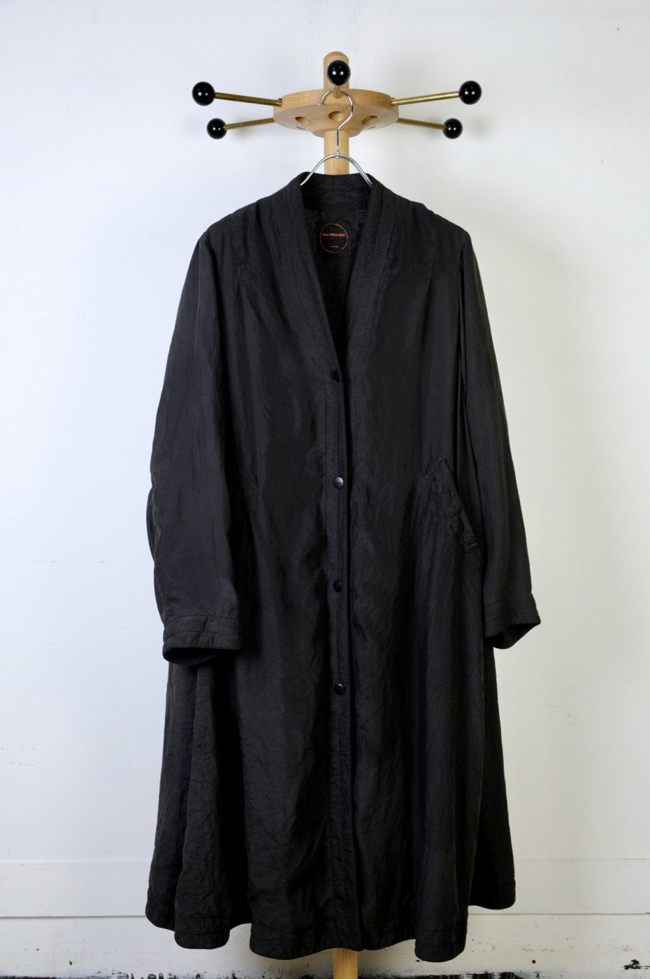 Chez VIDALENC "Coat Betty / Habotai silk medium / BLACK