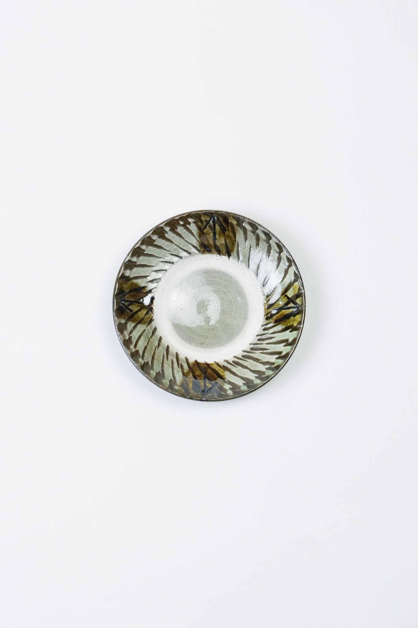 NOMA td"Small Plate by Onta / Arrow (↑→↓←)"